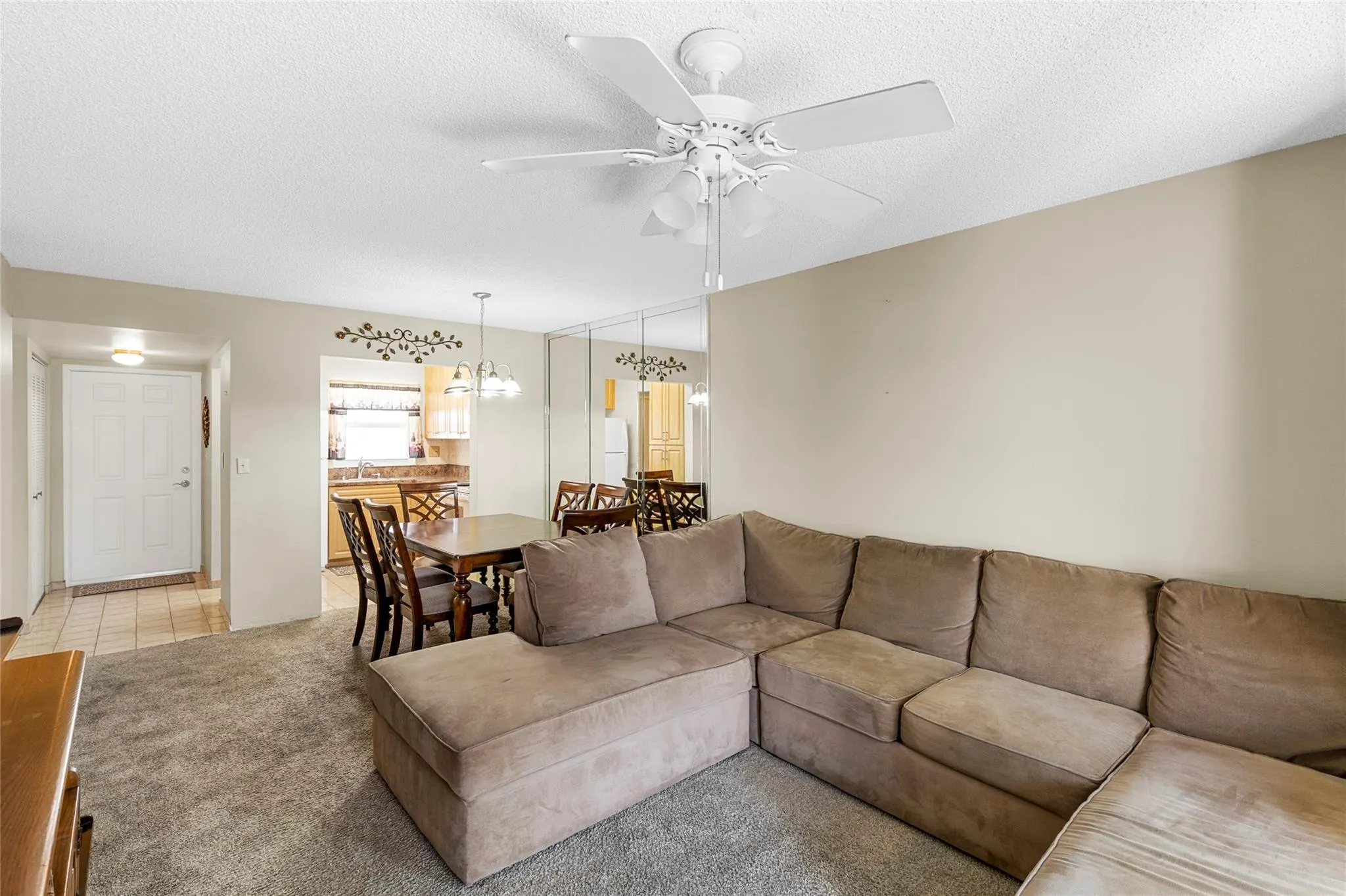 9370 SUNRISE LAKES, #306