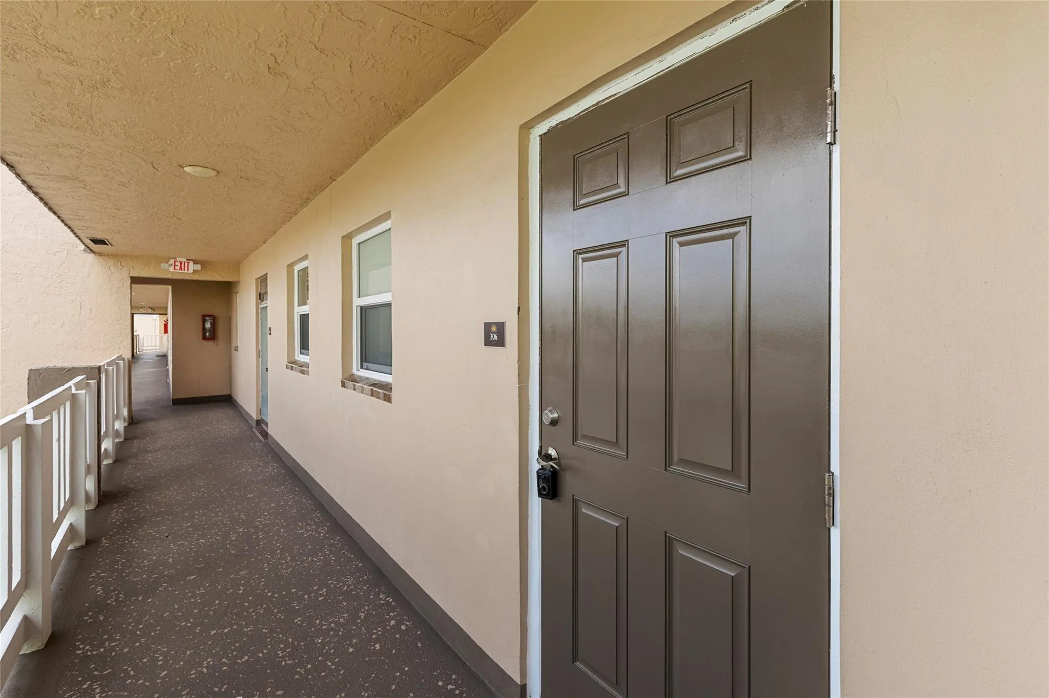 9370 SUNRISE LAKES, #306