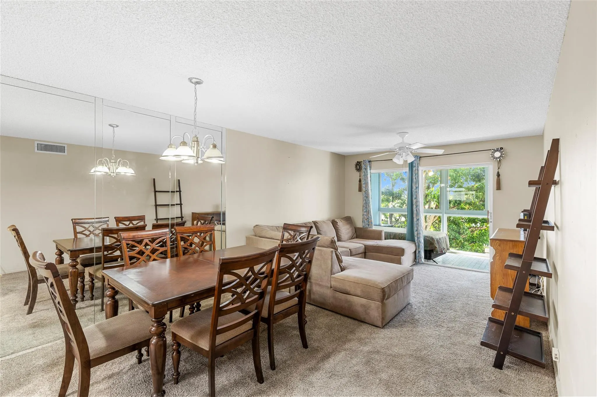 9370 SUNRISE LAKES, #306