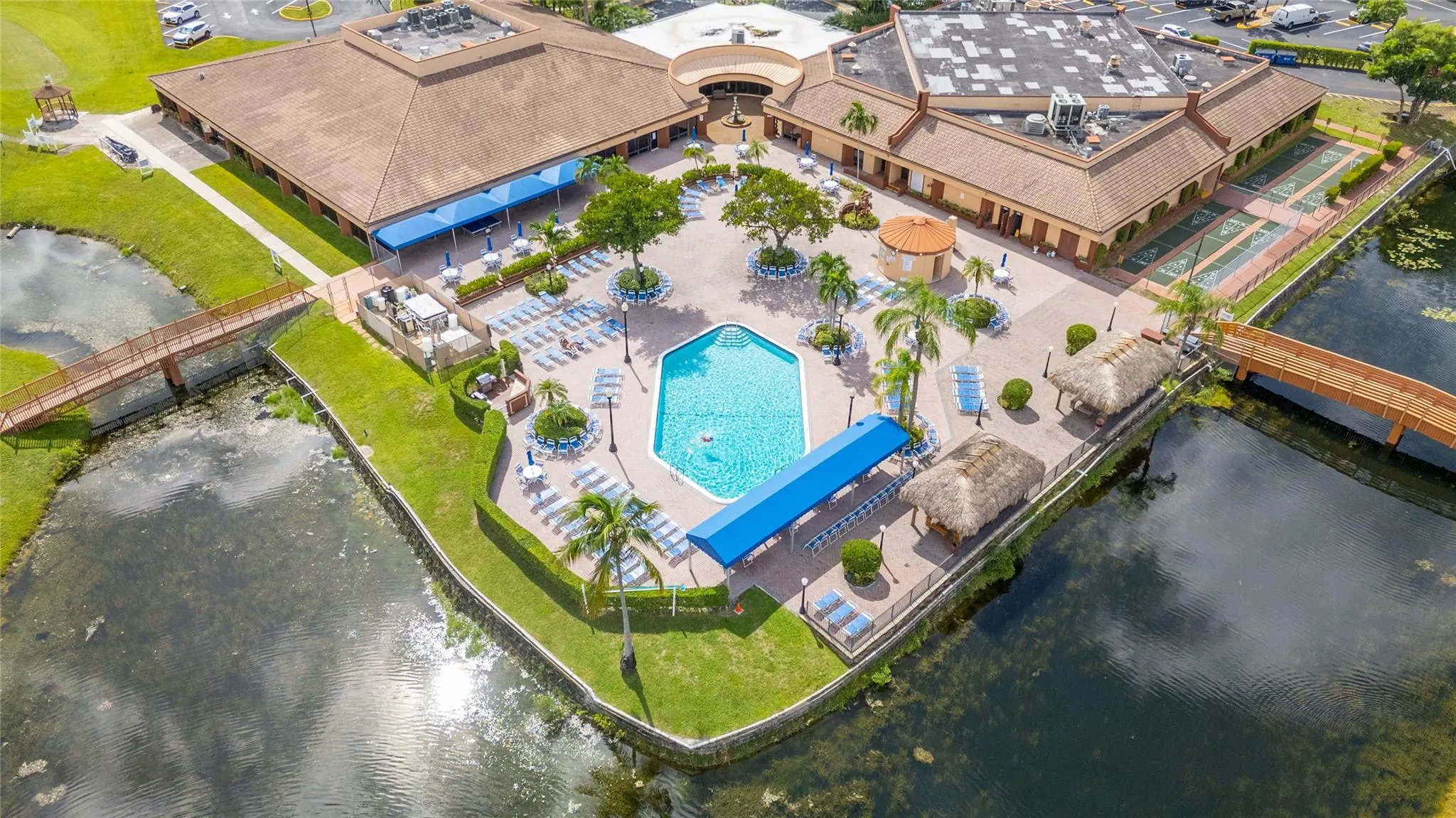 9370 SUNRISE LAKES, #306