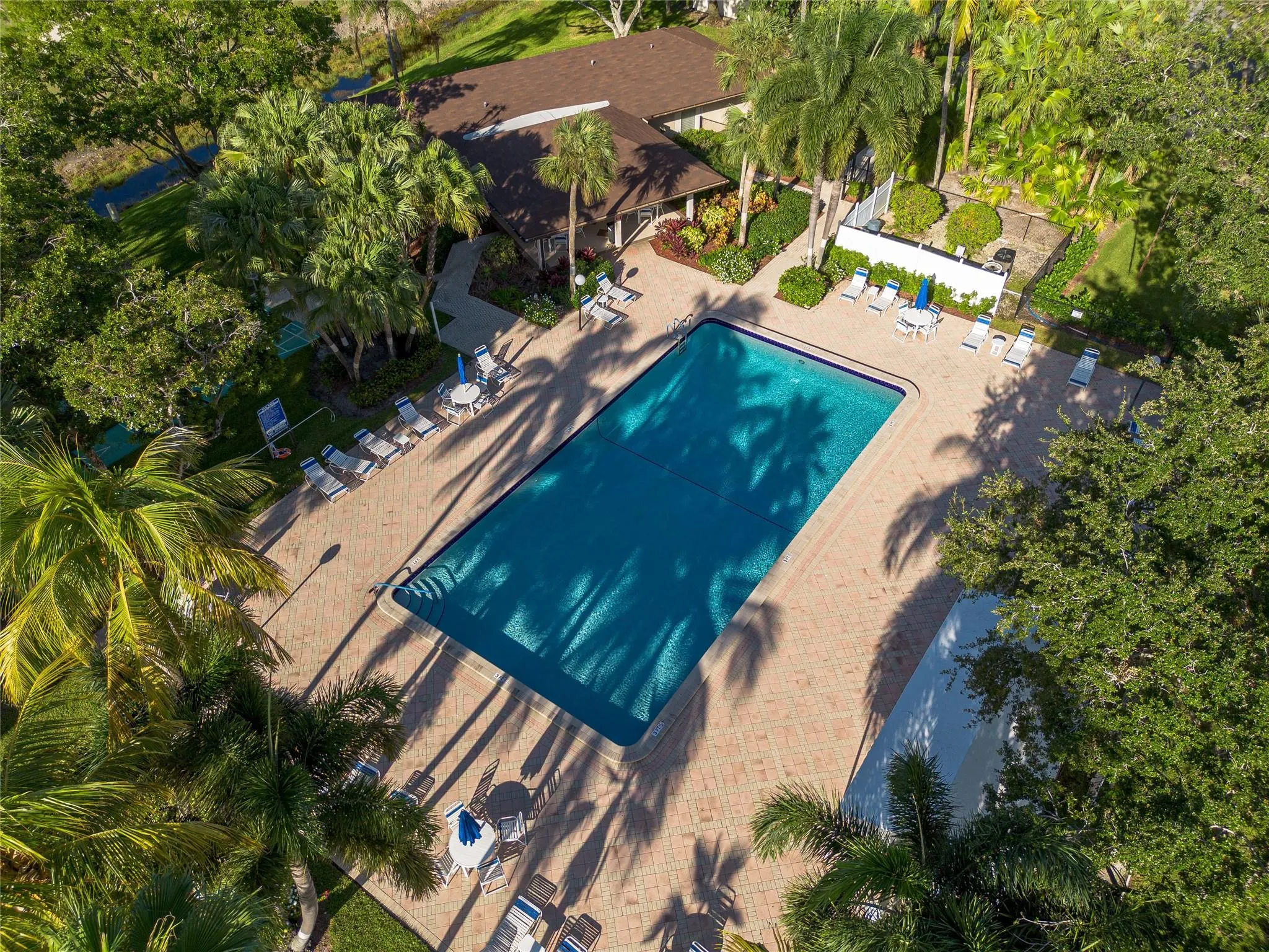 3051 S Palm Aire Dr, #109