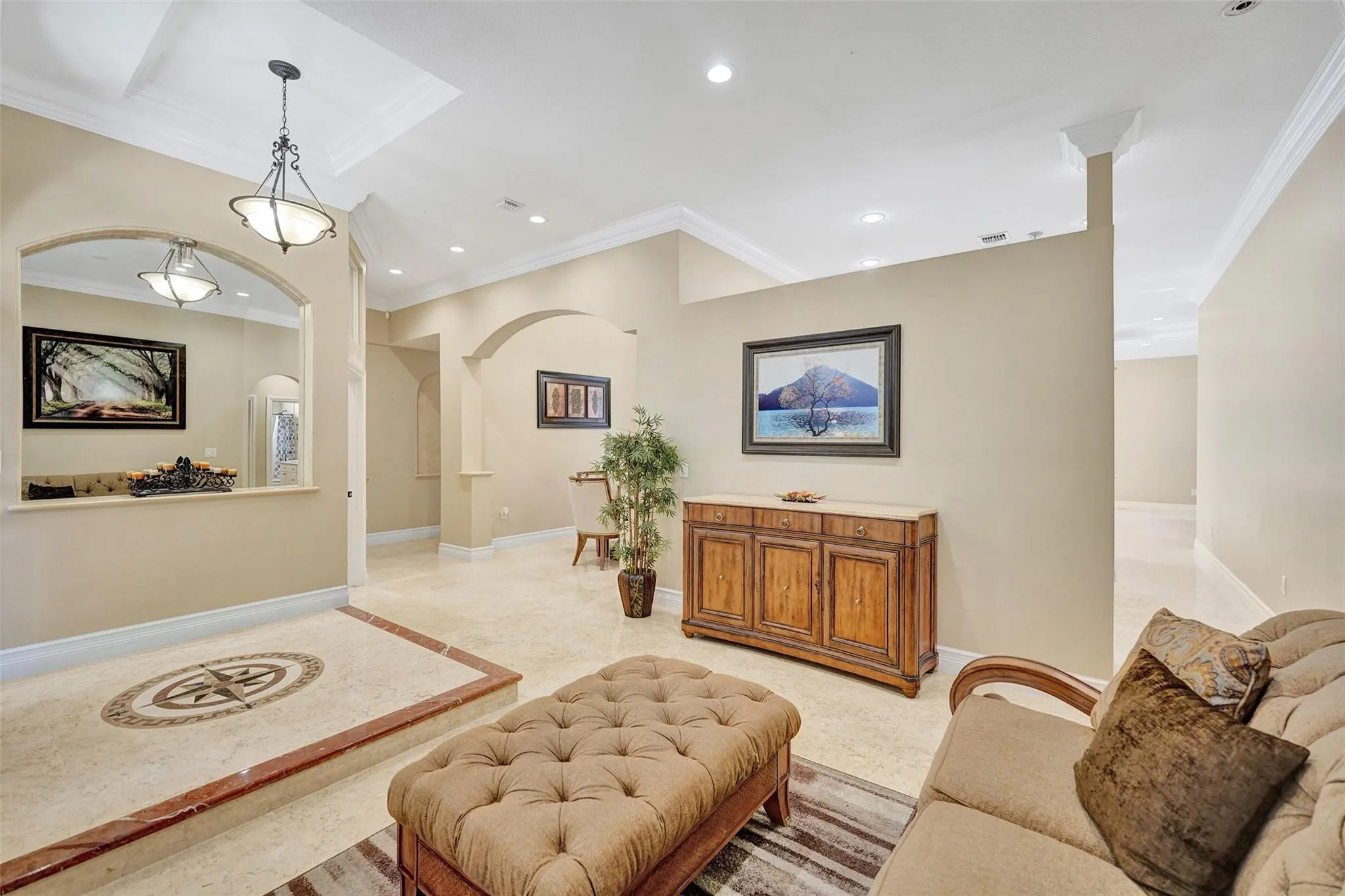 4869 Kensington Cir