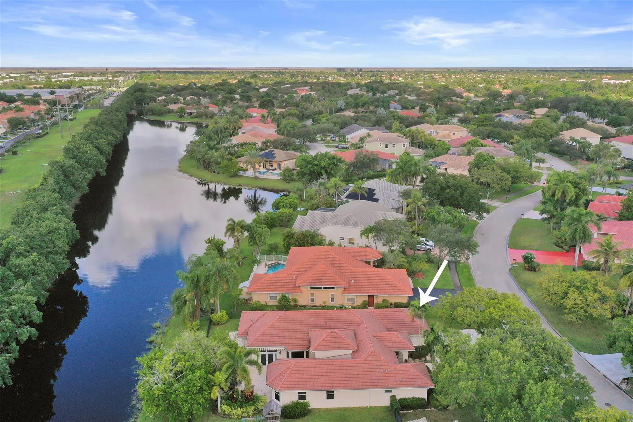 4869 Kensington Cir