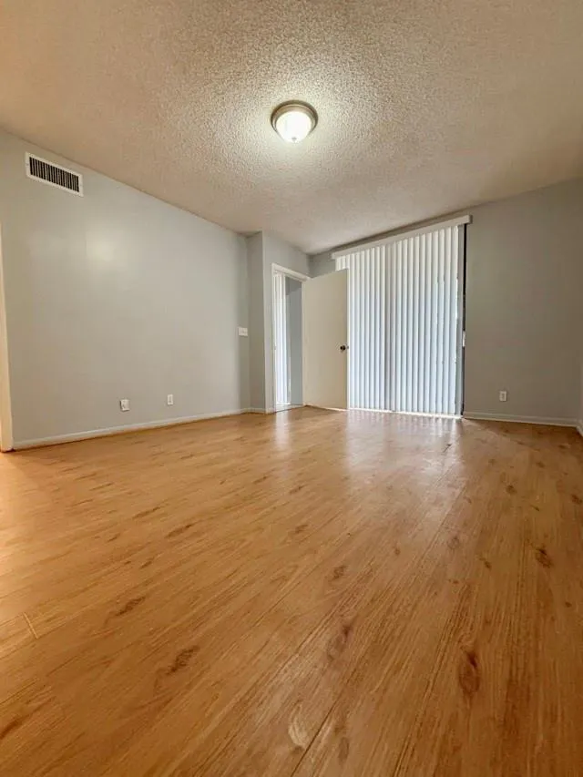 10690 NW 14th St, #136