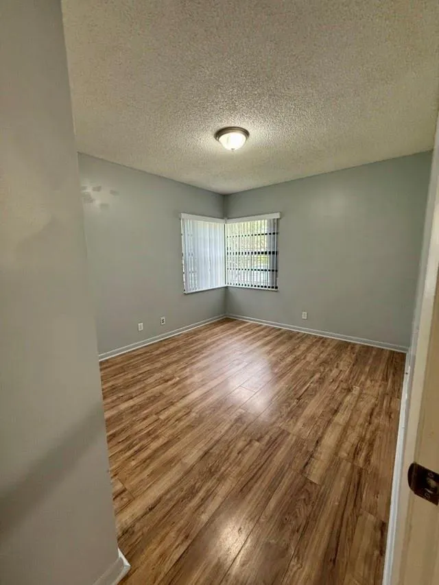 10690 NW 14th St, #136