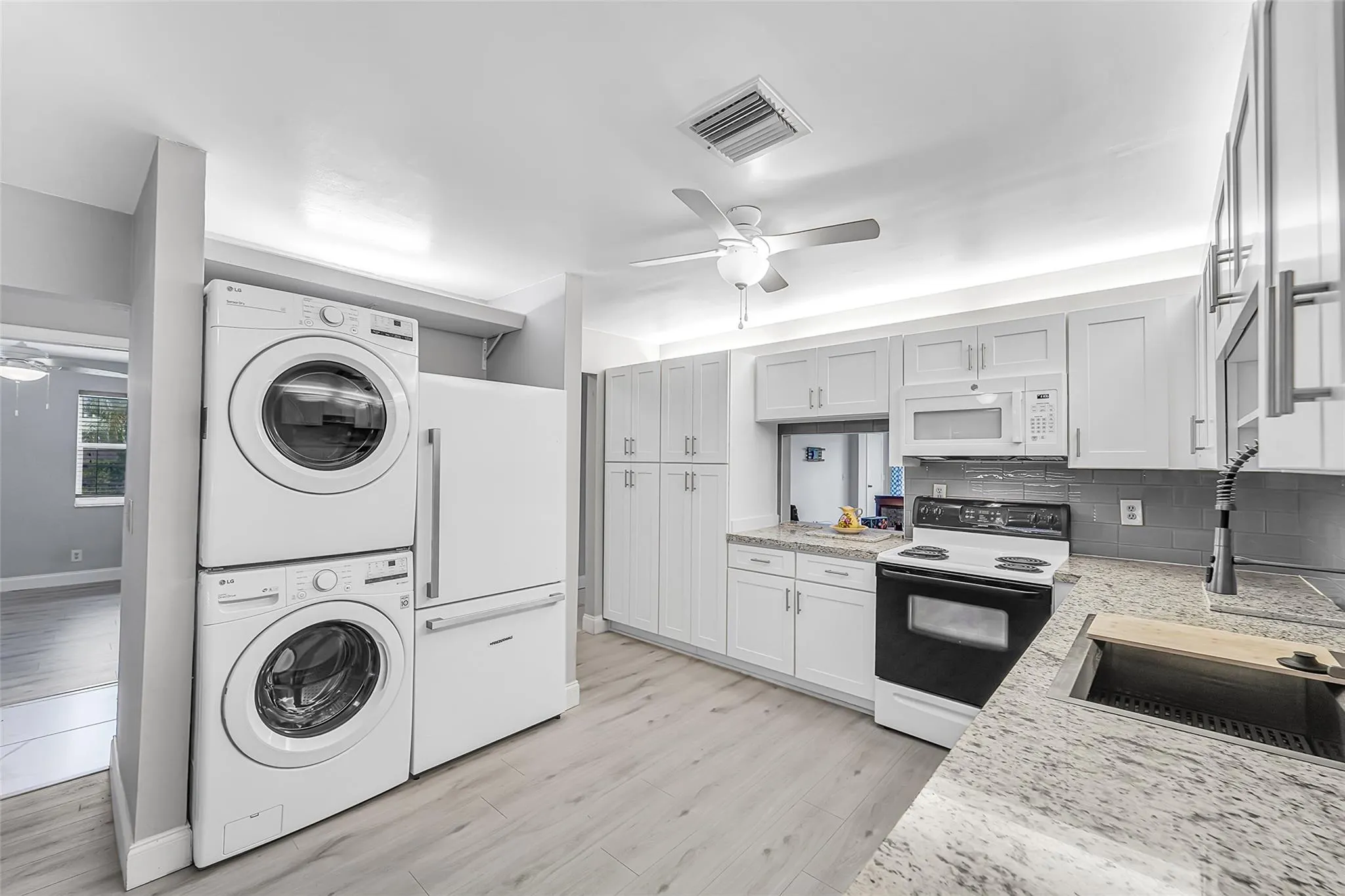 1521 NW 19th Ter, #101