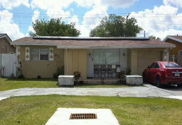 6632 Emerald Lake Dr