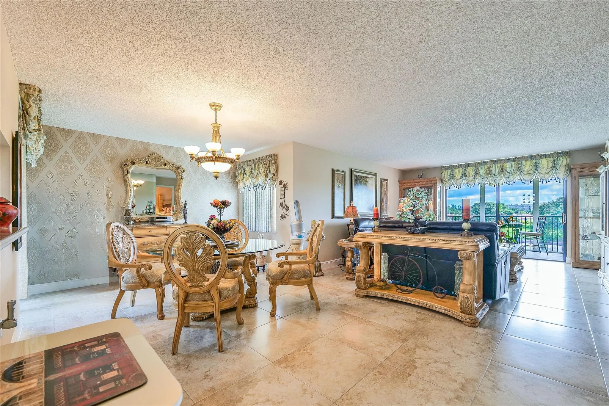 3650 Environ Blvd, #401