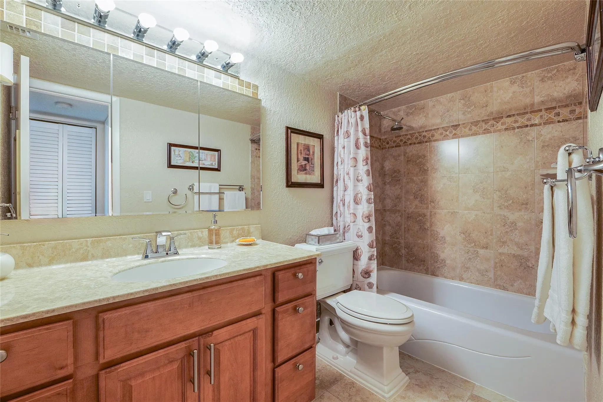 3650 Environ Blvd, #401