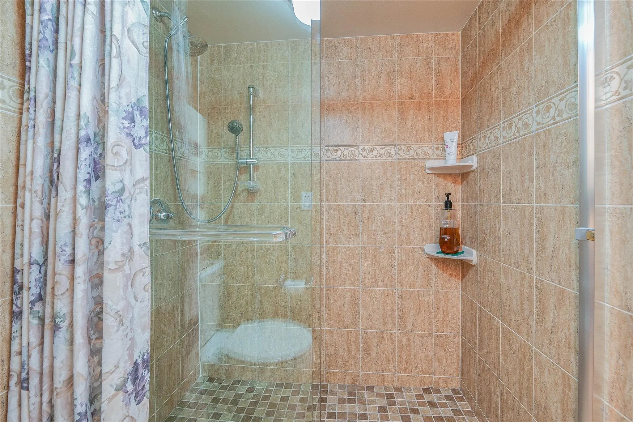 3650 Environ Blvd, #401