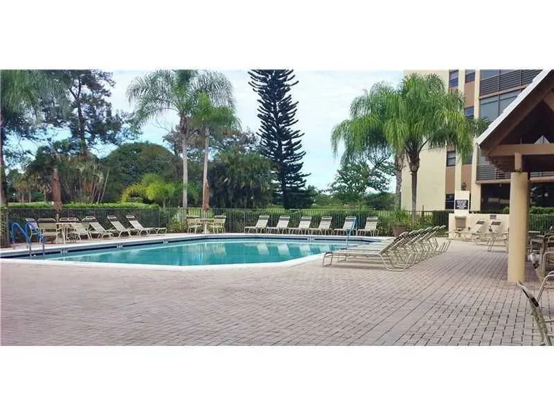 3650 Environ Blvd, #401
