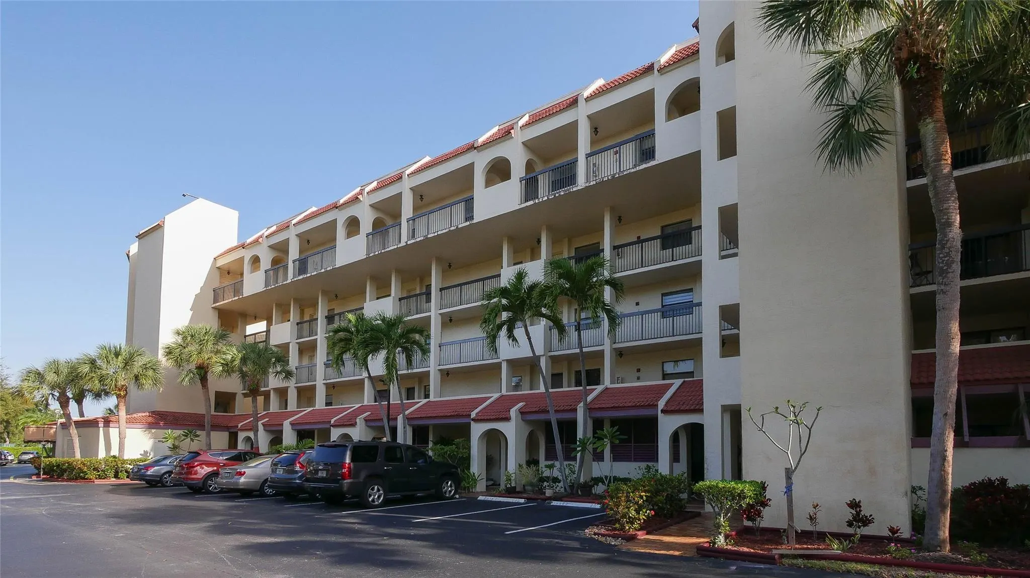 3650 Environ Blvd, #401