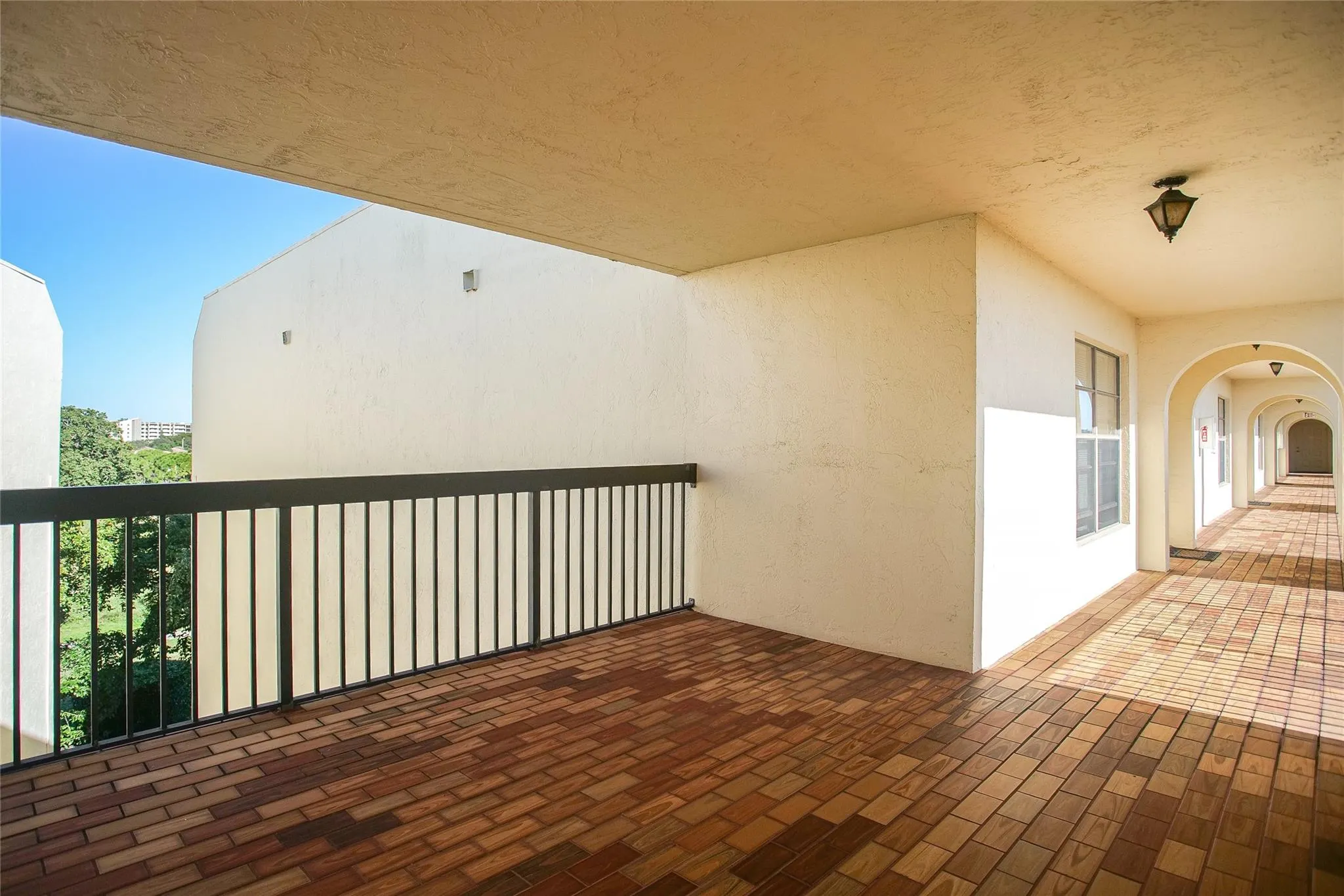3650 Environ Blvd, #401