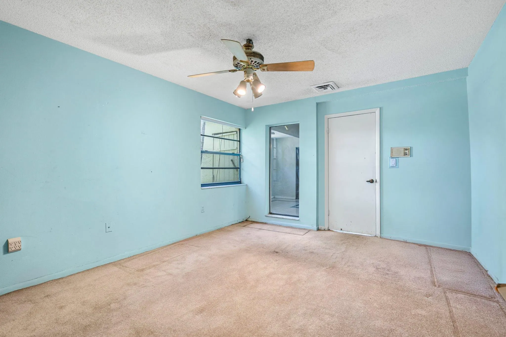 3877 Estepona Ave, #9E1