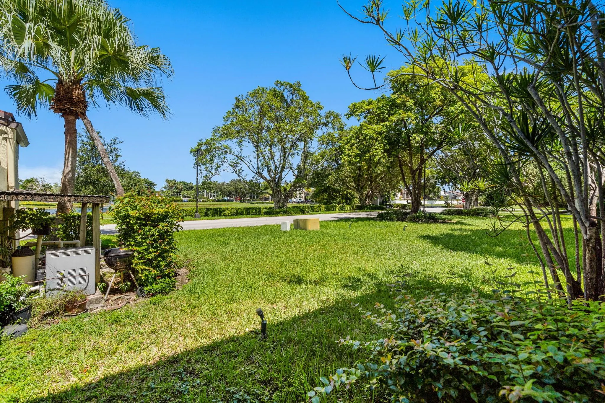 3877 Estepona Ave, #9E1