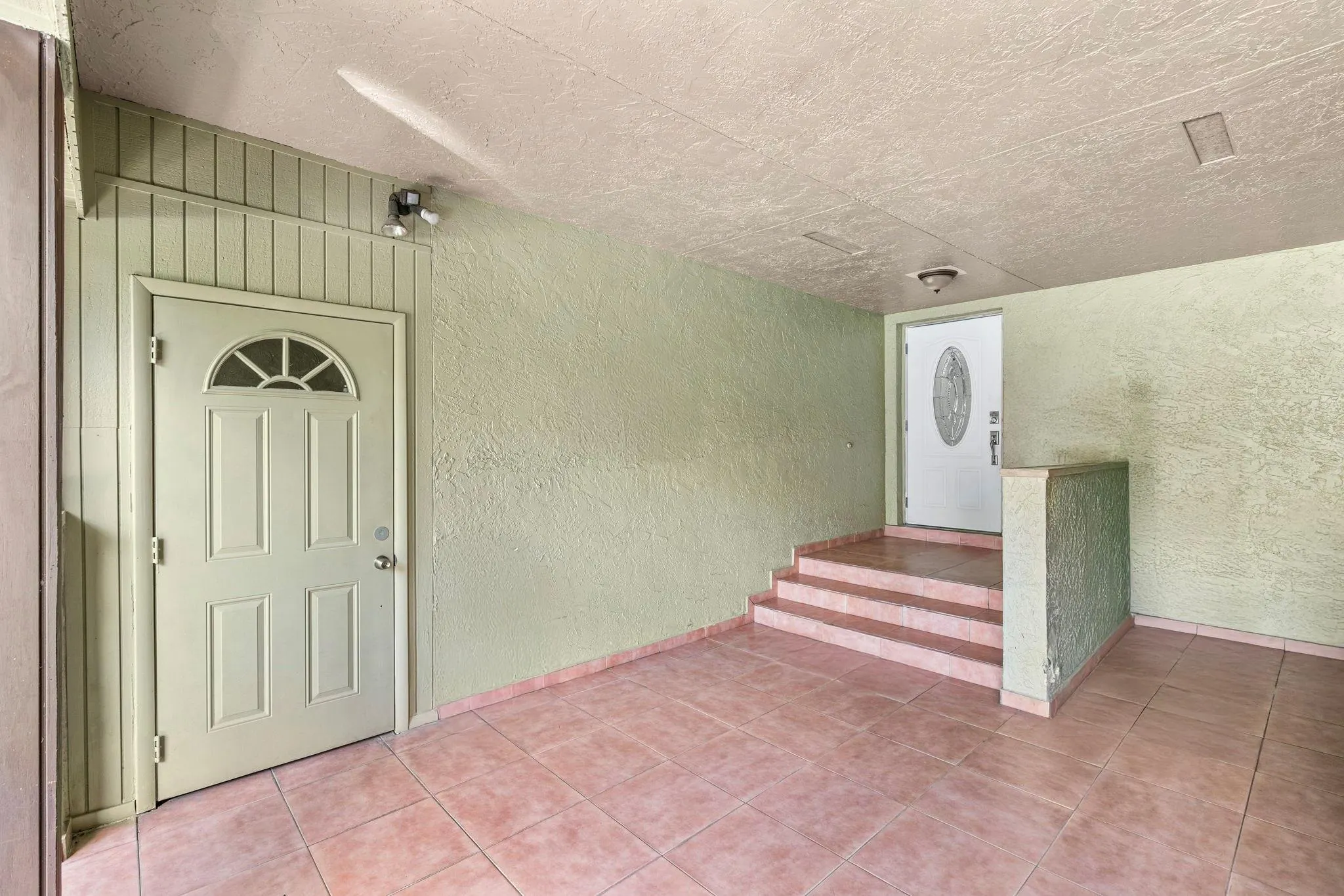3877 Estepona Ave, #9E1