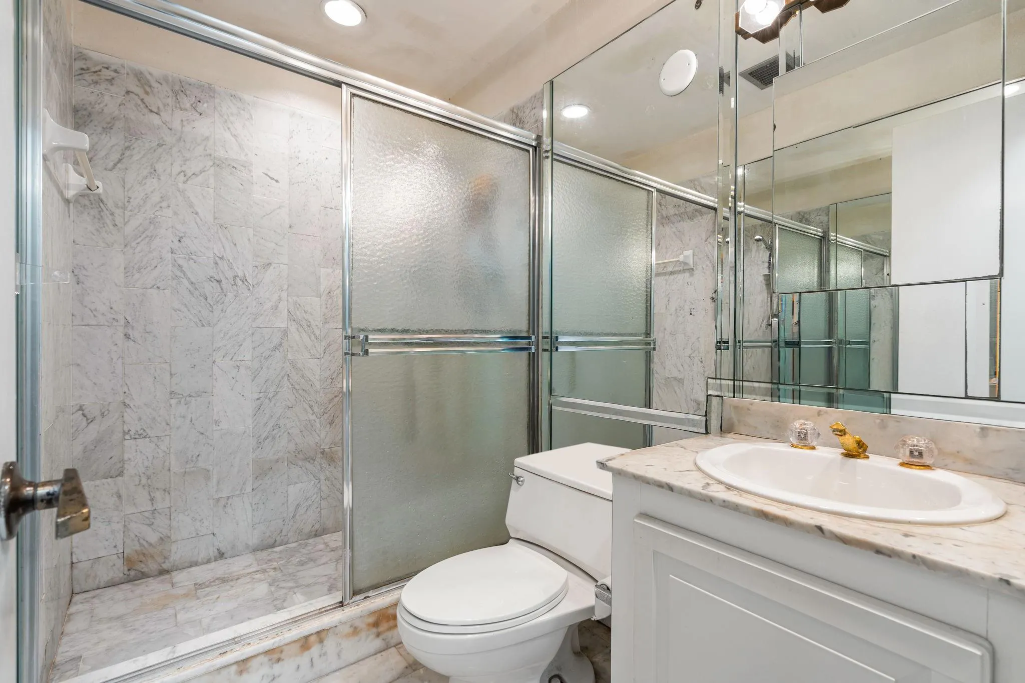 3877 Estepona Ave, #9E1