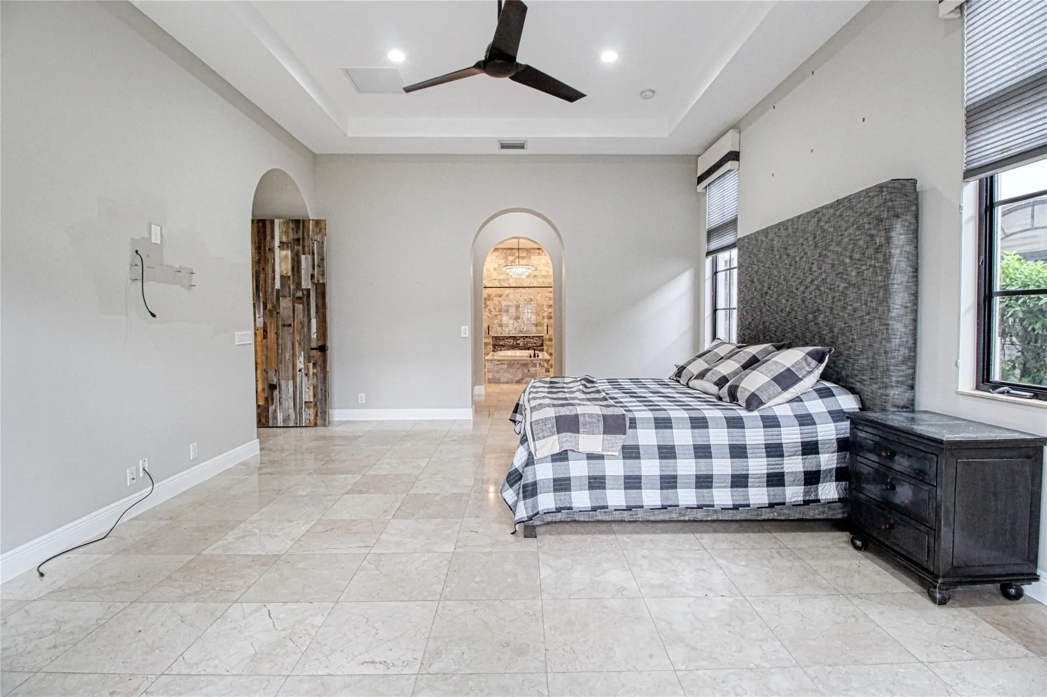 9544 Kenley Ct