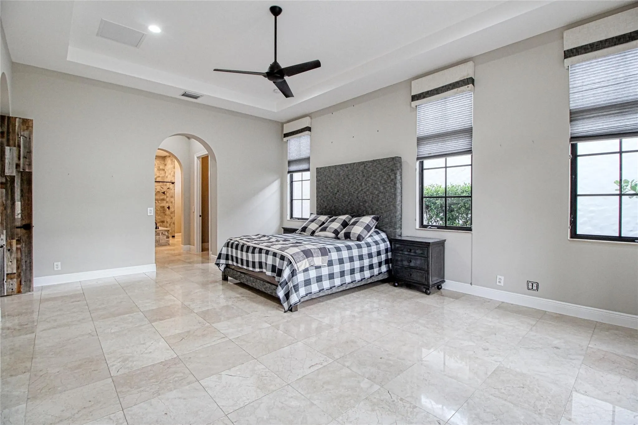 9544 Kenley Ct