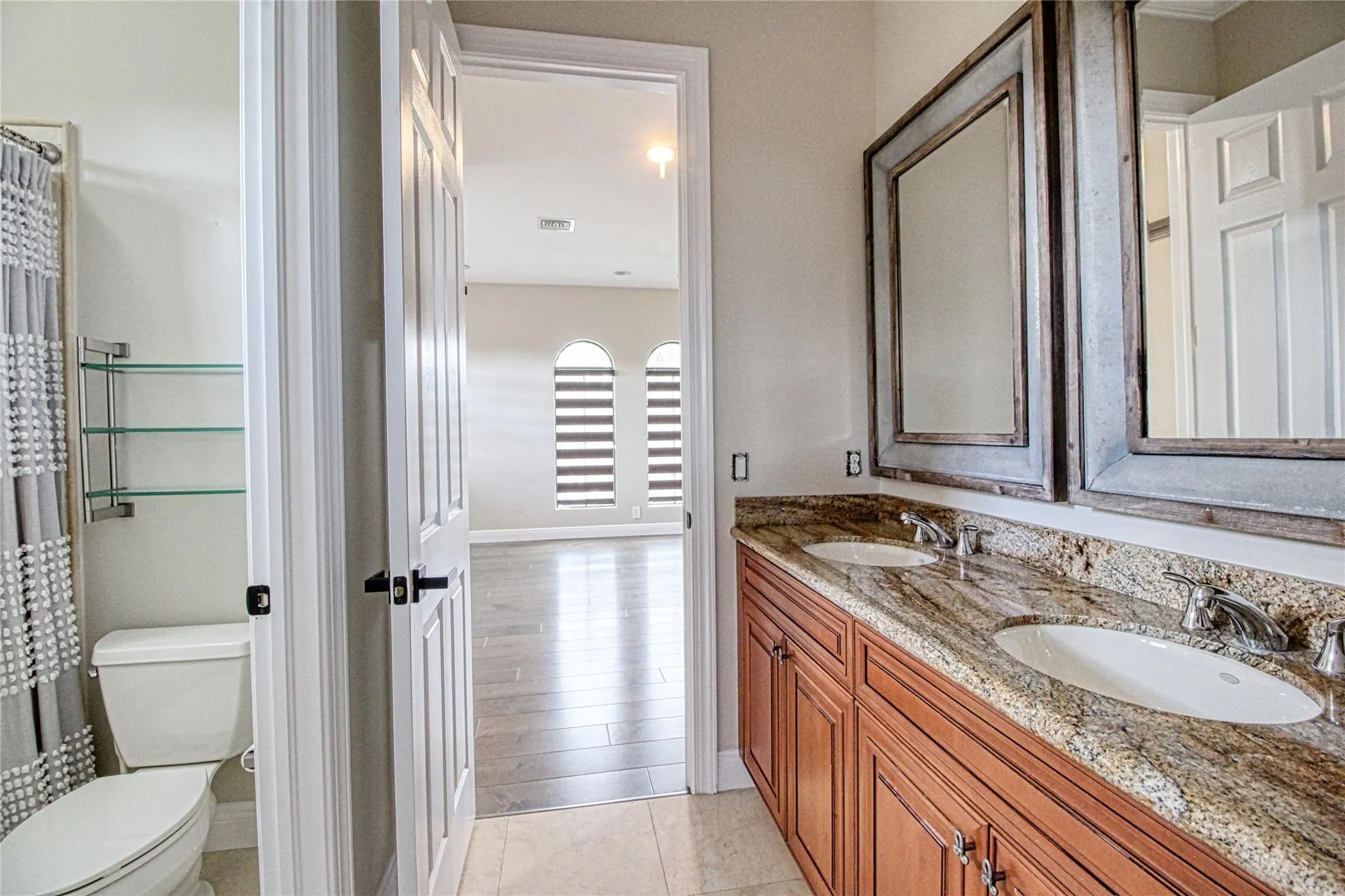9544 Kenley Ct