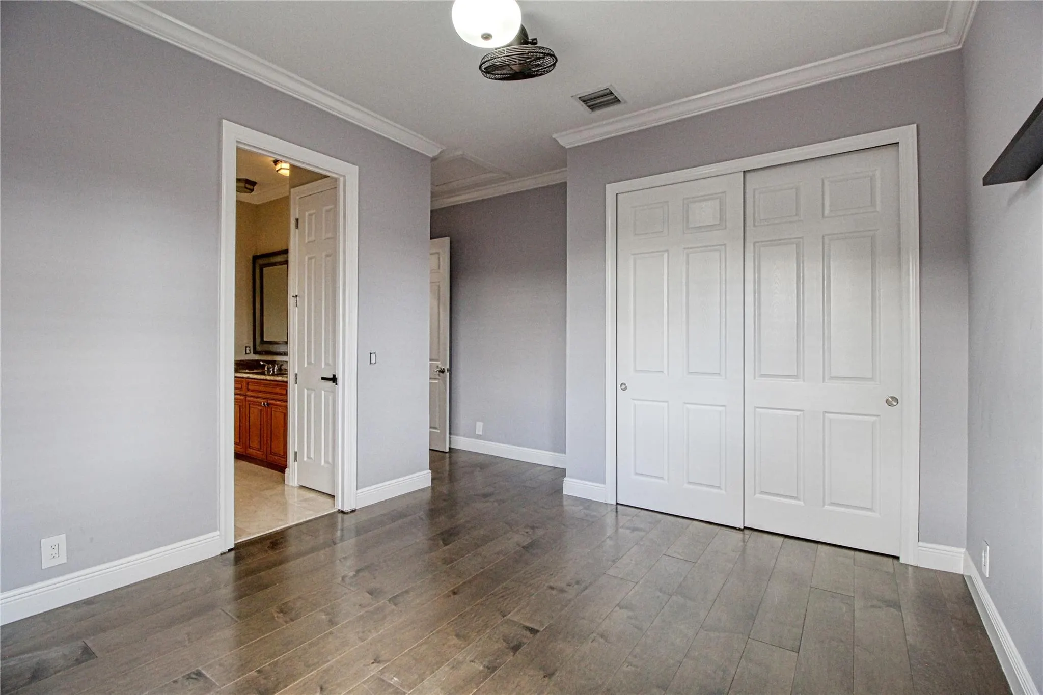 9544 Kenley Ct