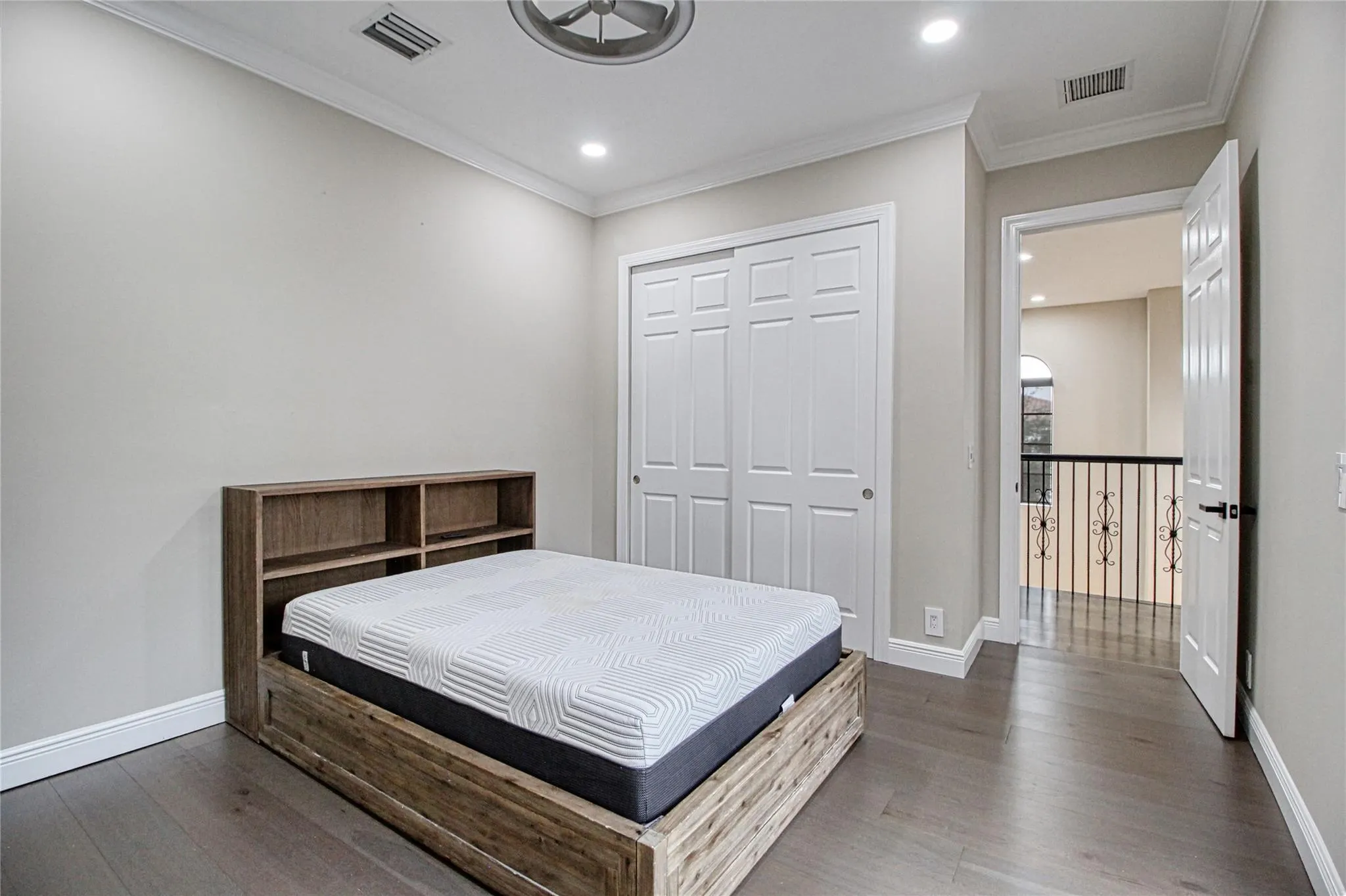 9544 Kenley Ct