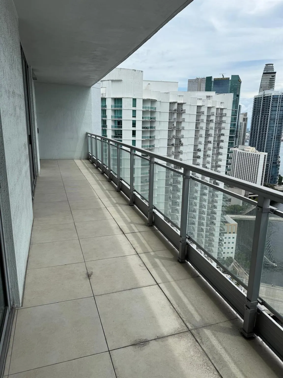 90 SW 3rd St, #3912