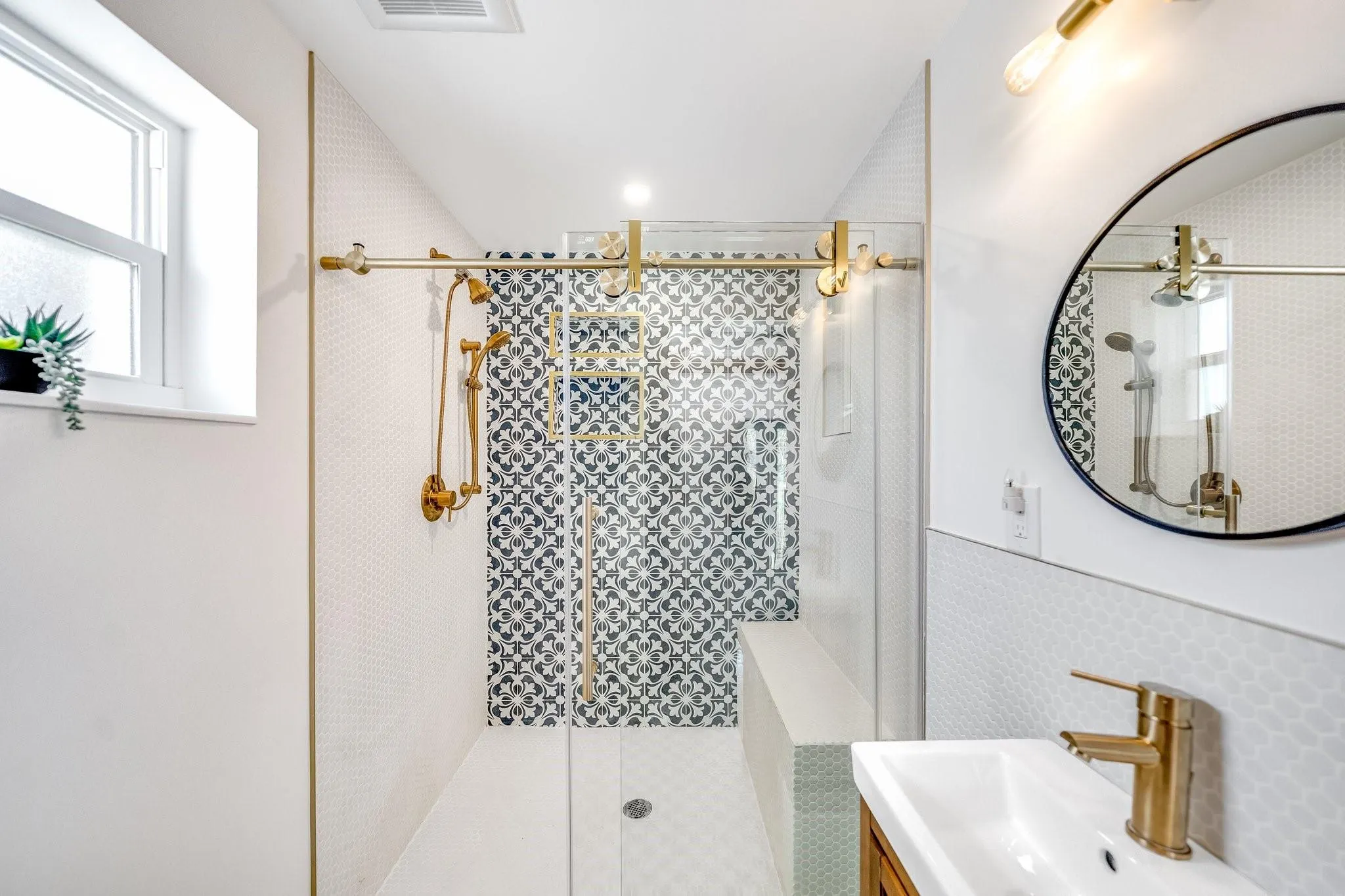 348 Alhambra Pl