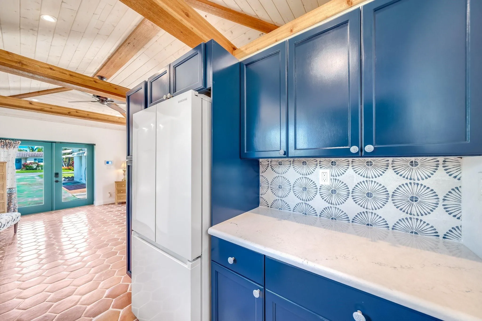 348 Alhambra Pl