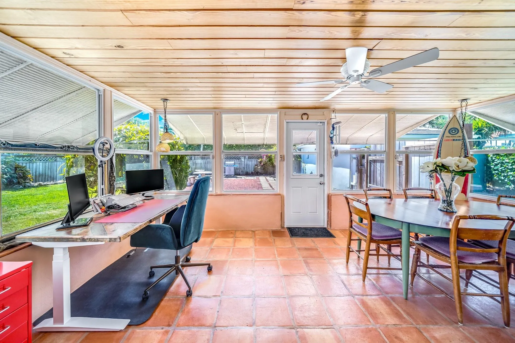 348 Alhambra Pl