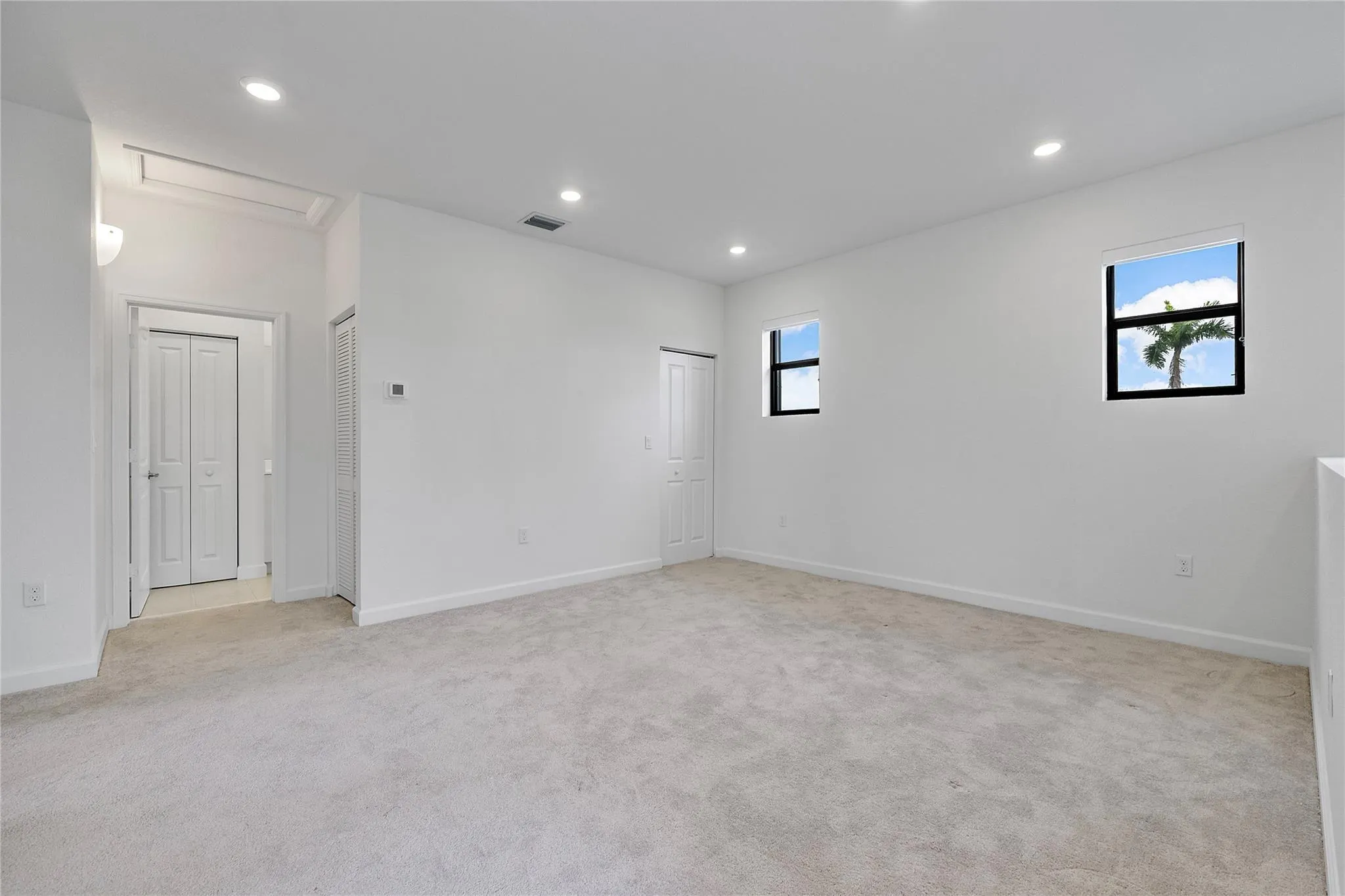 4973 Oakmont Drive
