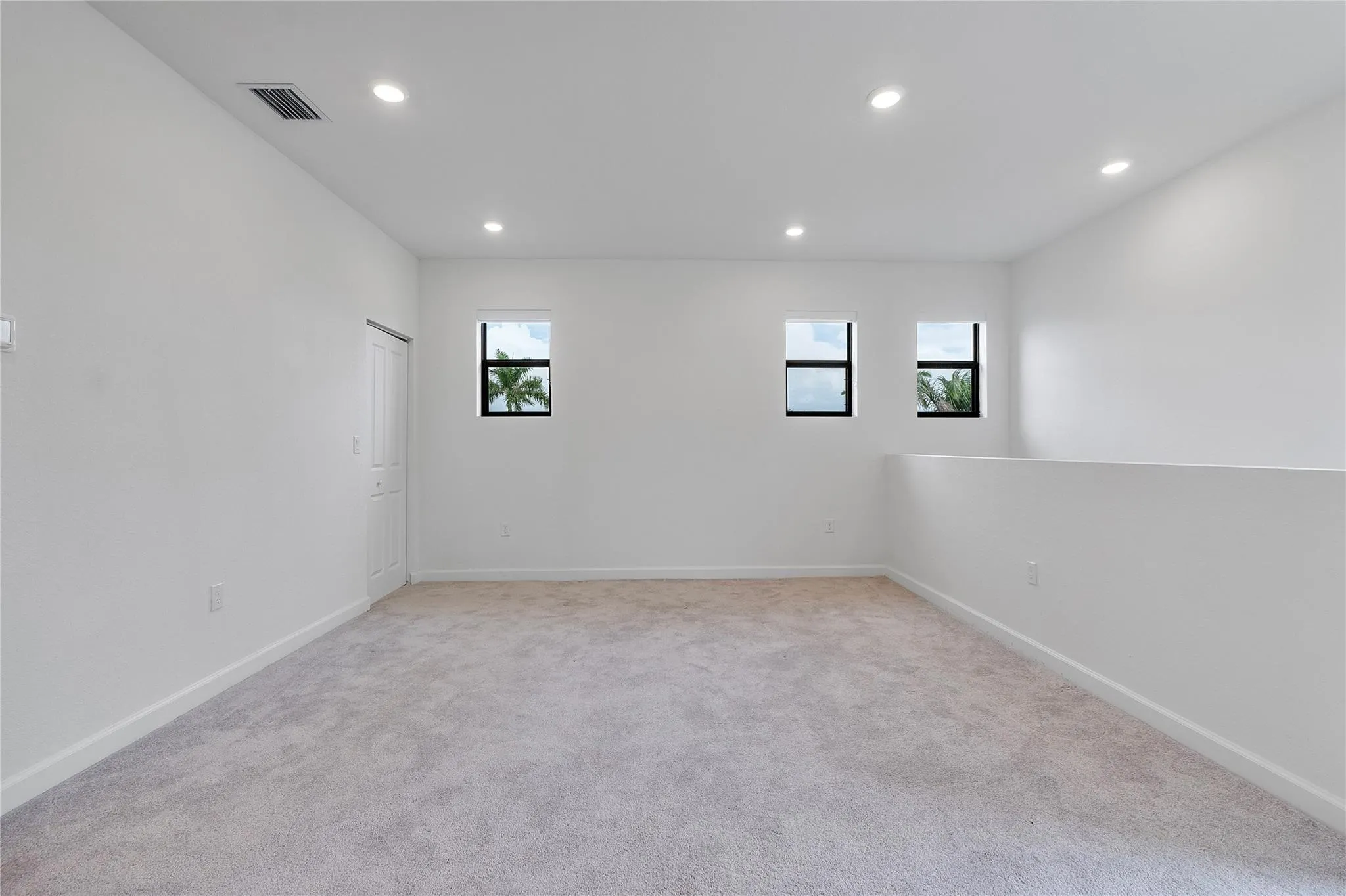 4973 Oakmont Drive