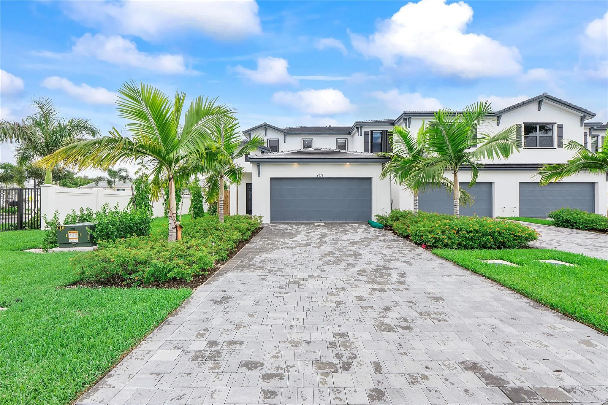 4973 Oakmont Drive