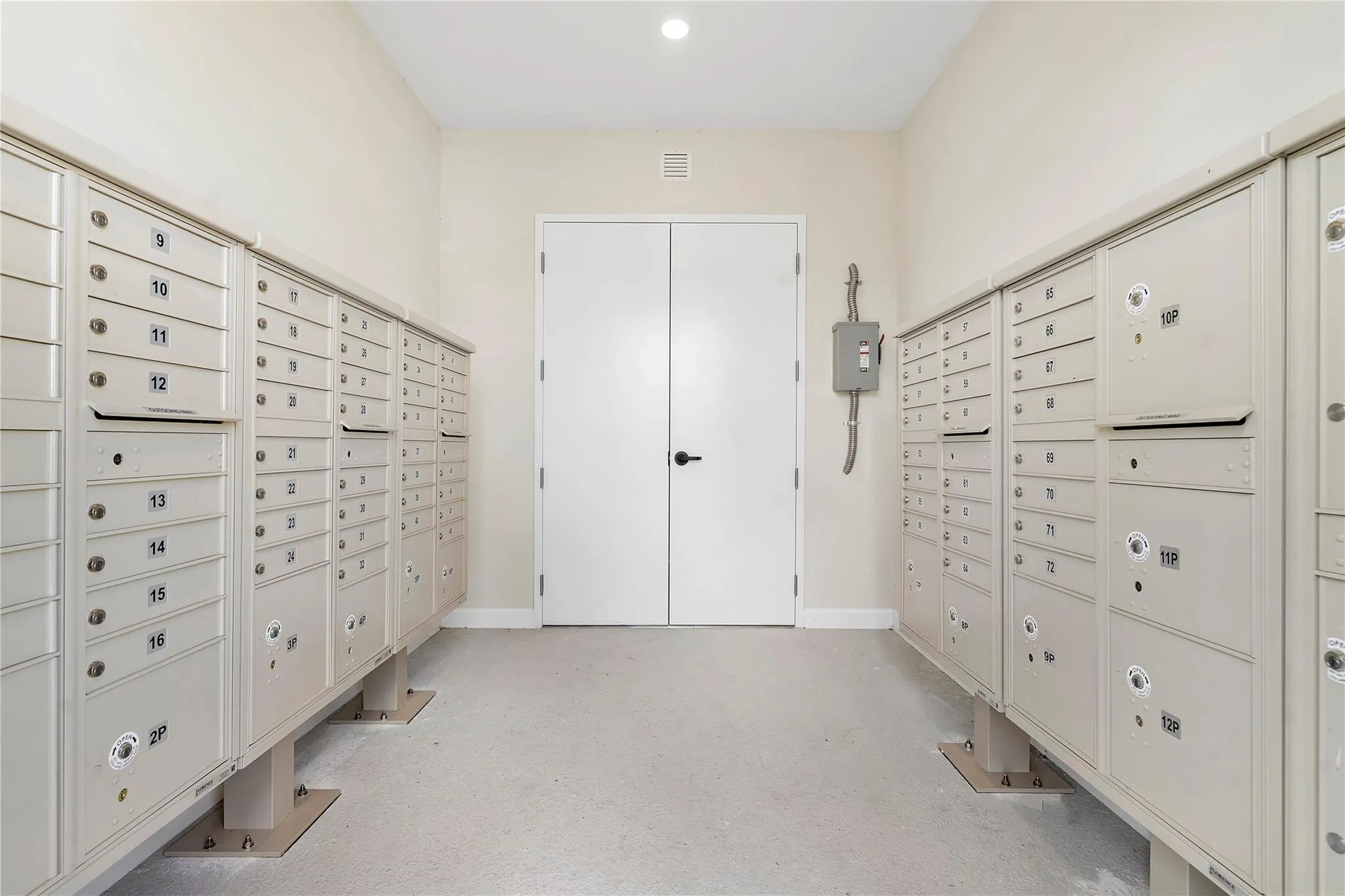 4973 Oakmont Drive