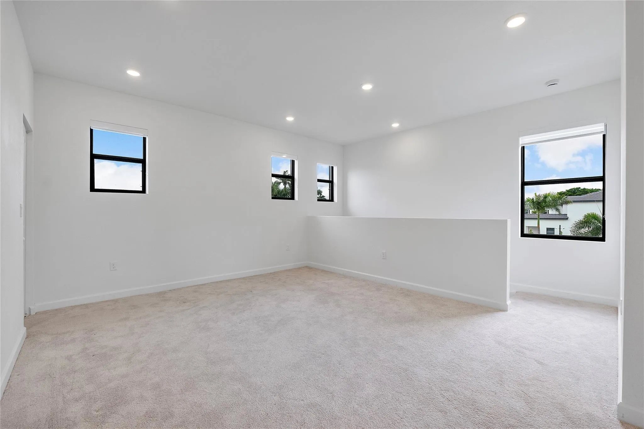 4973 Oakmont Drive