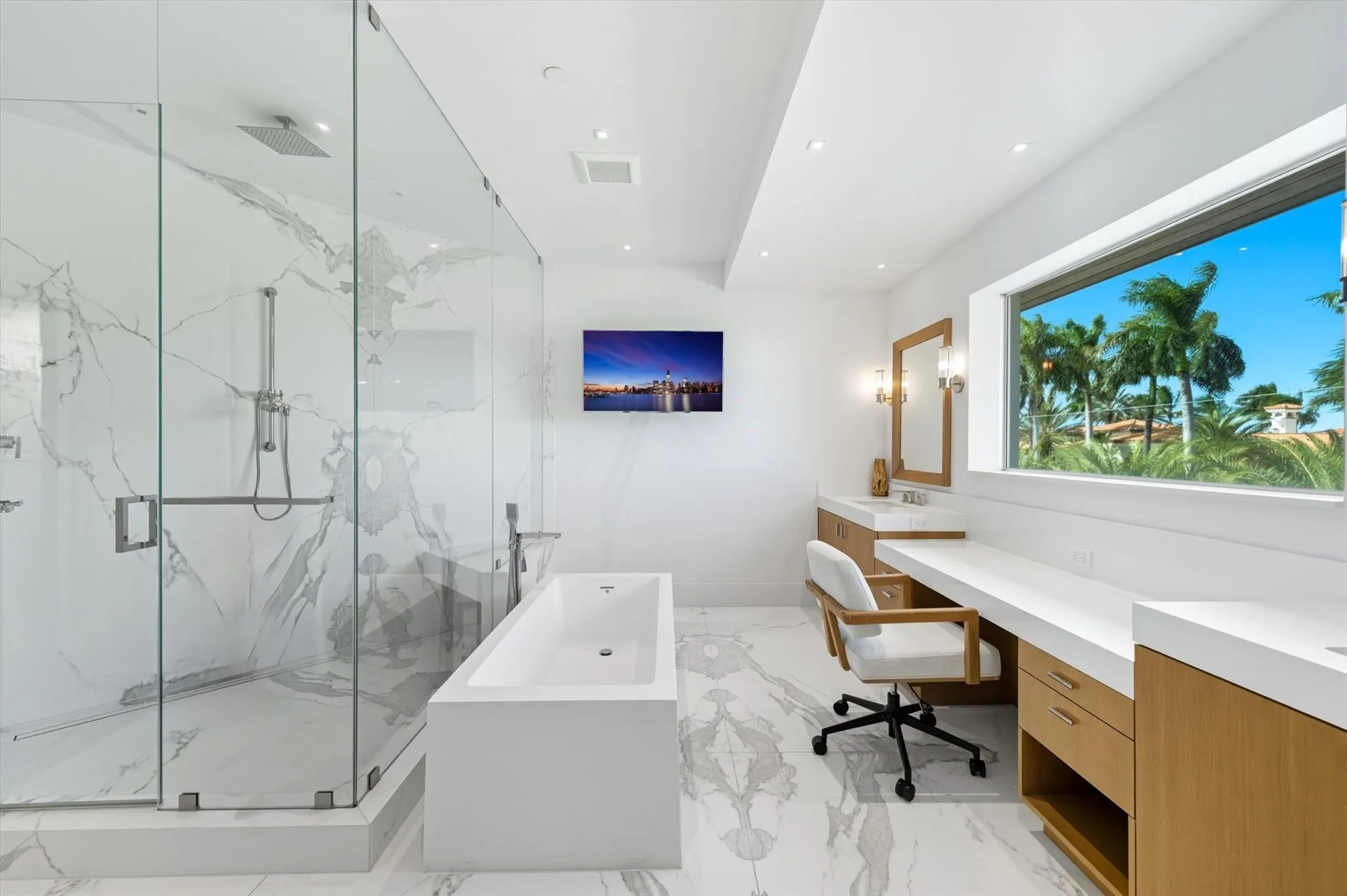 14 N Isla Bahia Dr