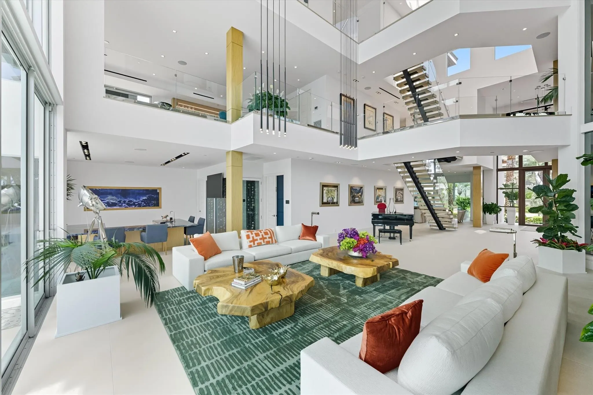 14 N Isla Bahia Dr