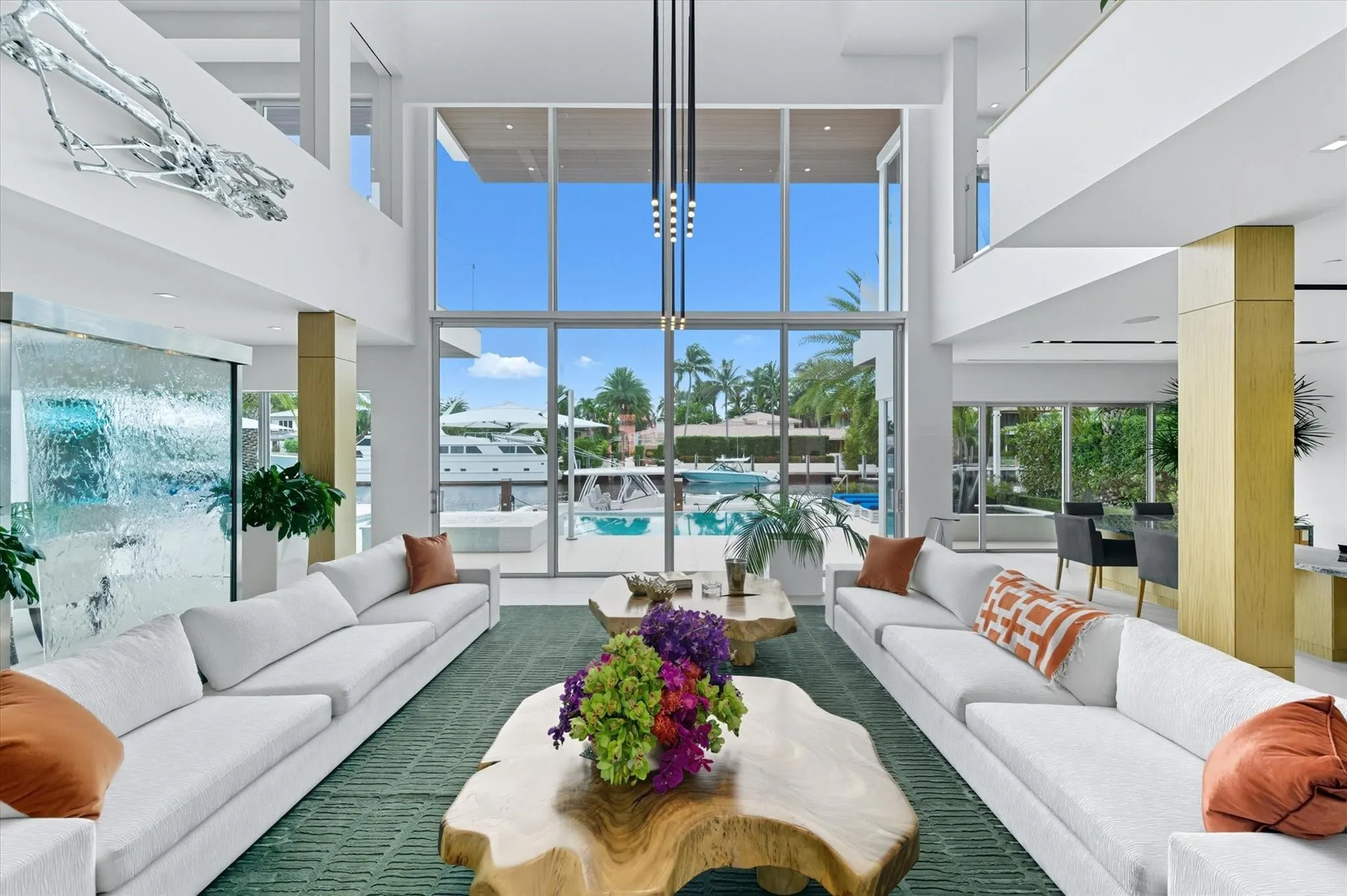 14 N Isla Bahia Dr