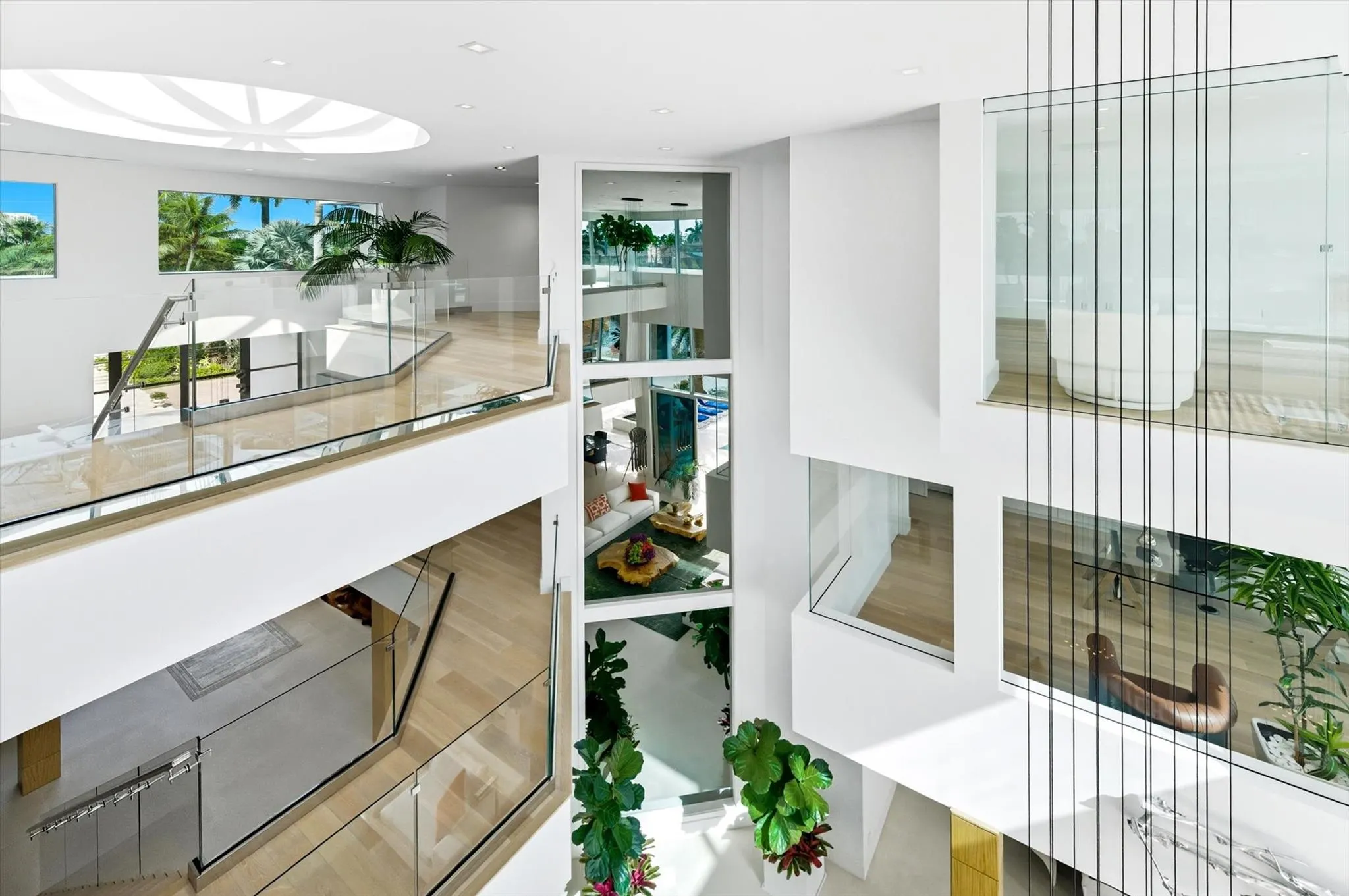 14 N Isla Bahia Dr