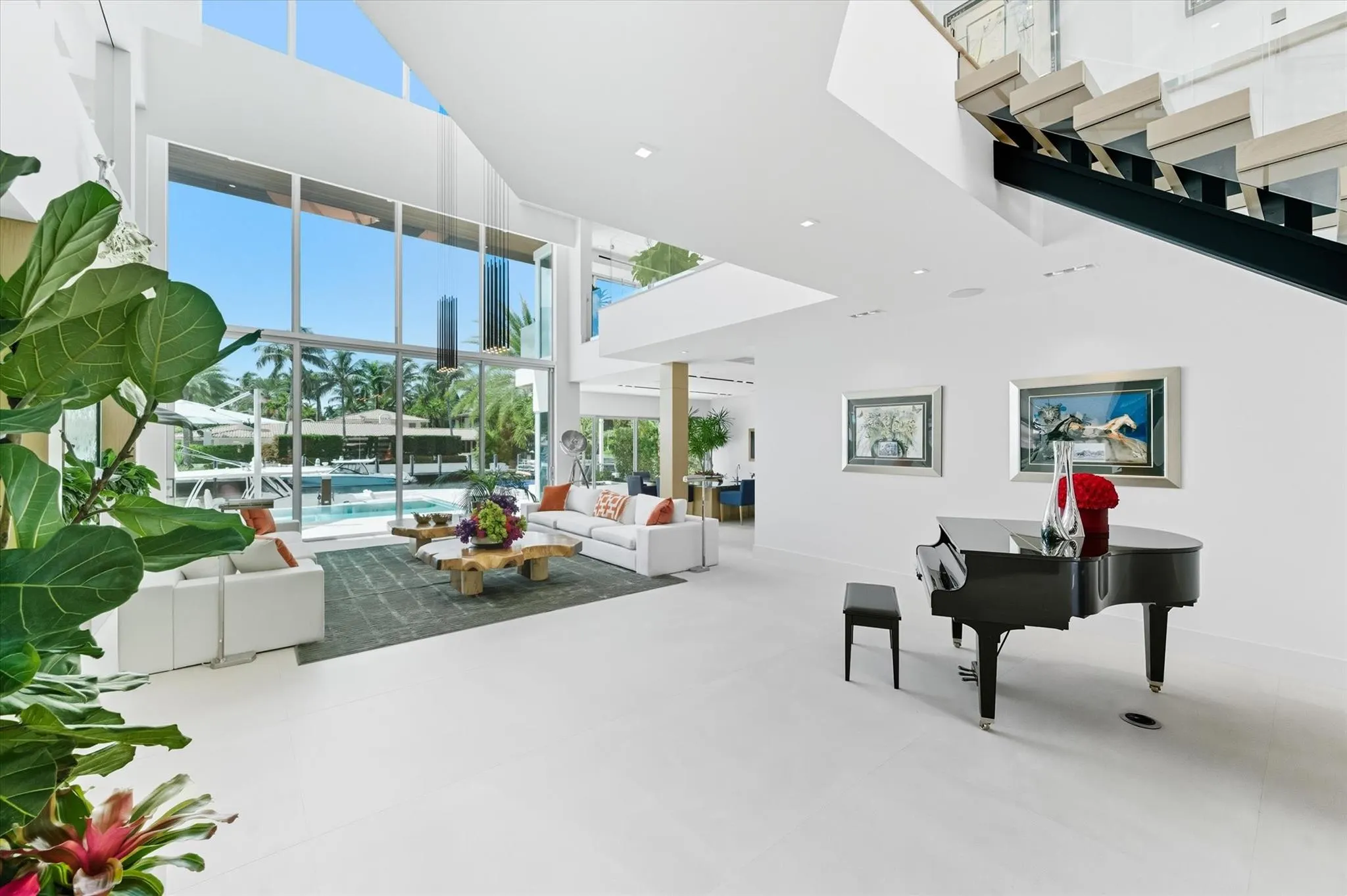 14 N Isla Bahia Dr