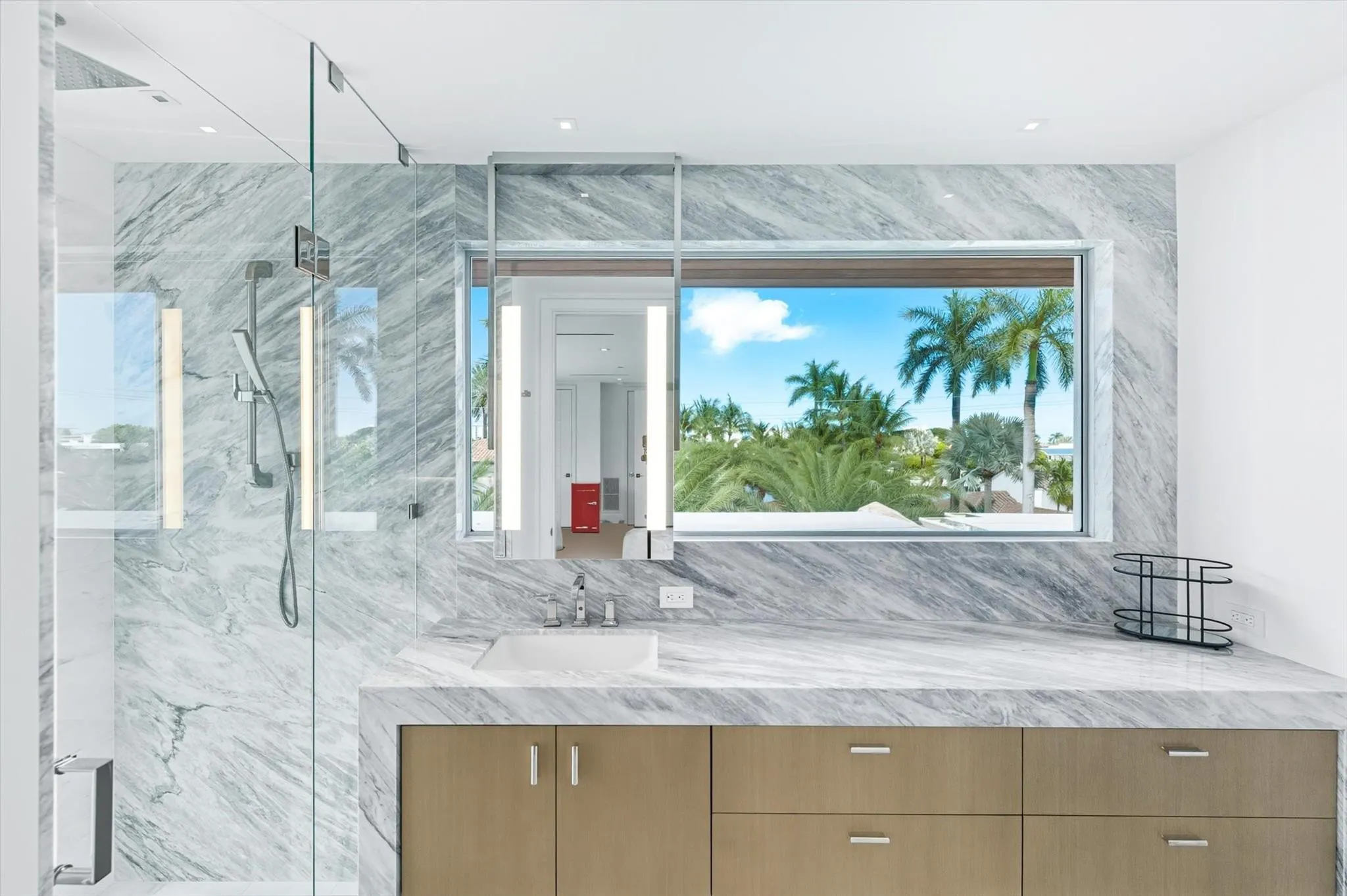 14 N Isla Bahia Dr