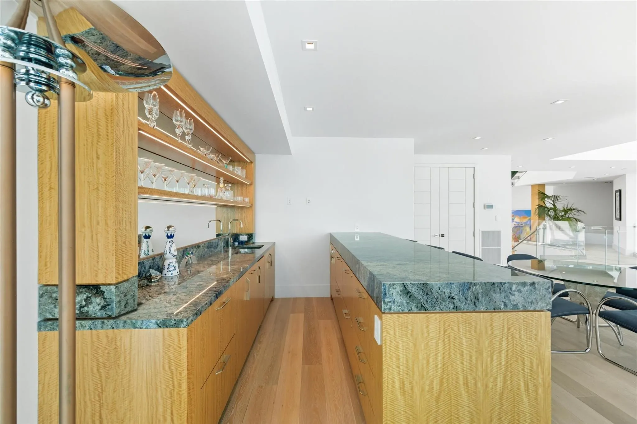 14 N Isla Bahia Dr