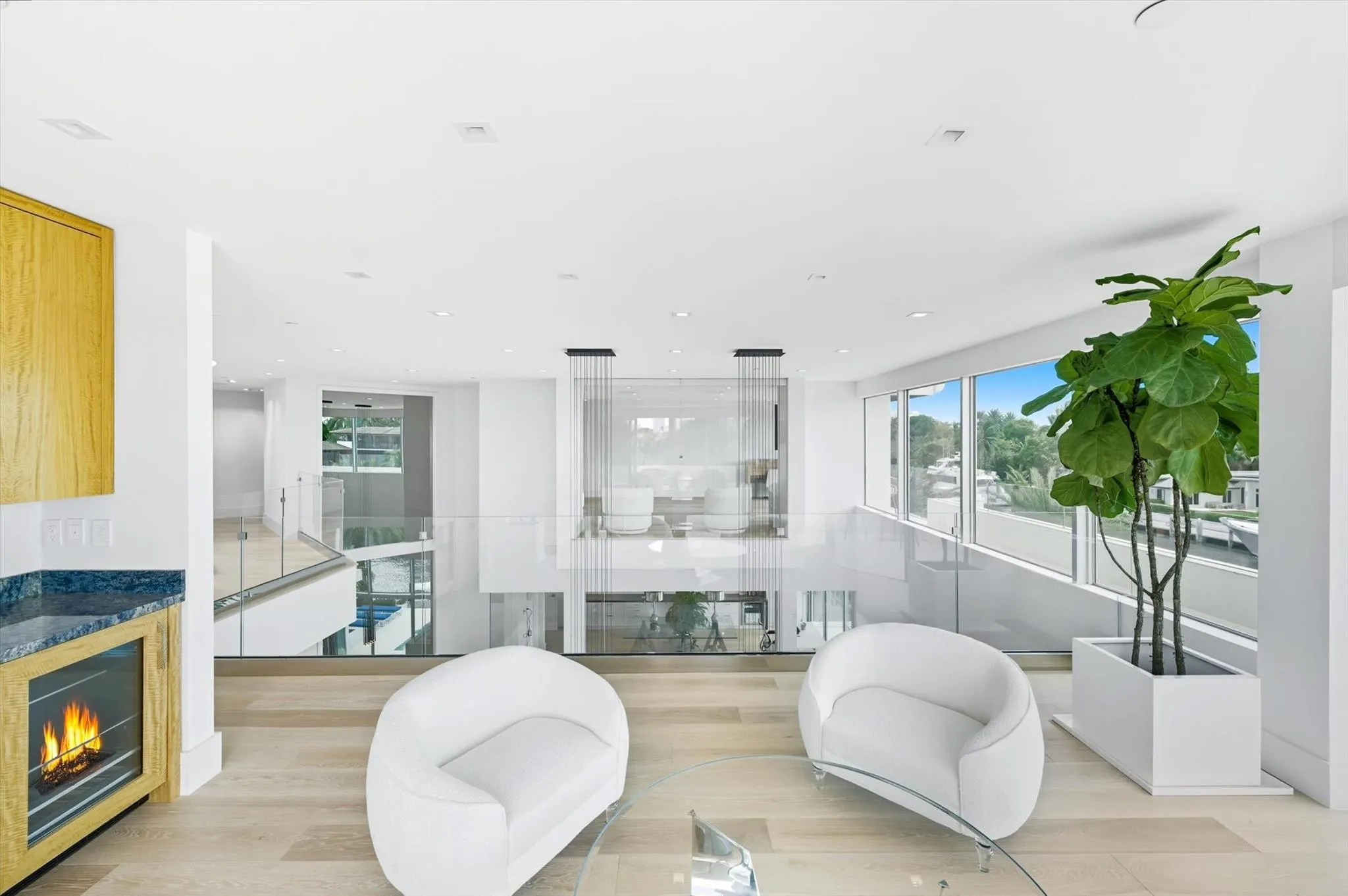 14 N Isla Bahia Dr