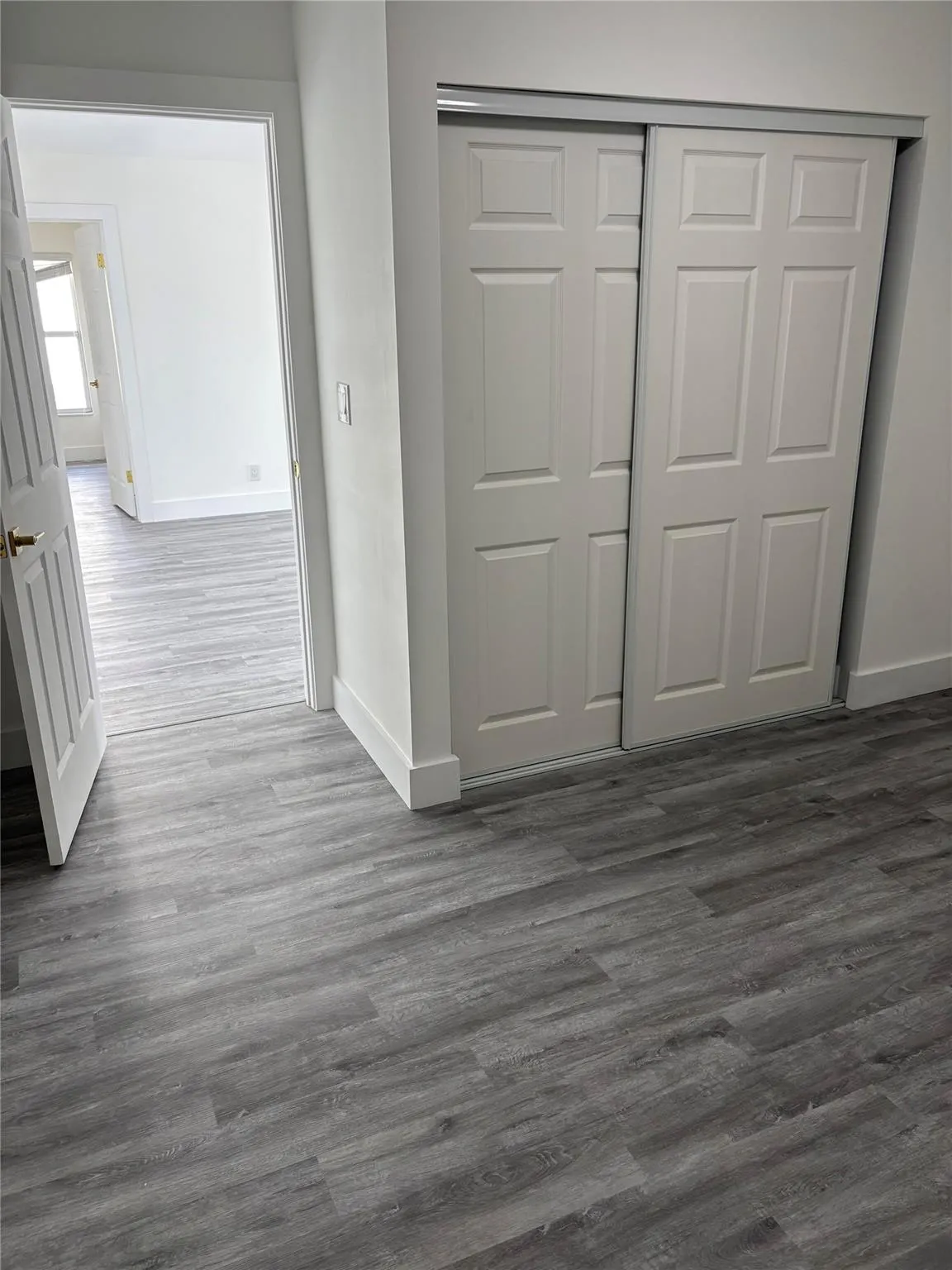 5801 W Commerical Blvd