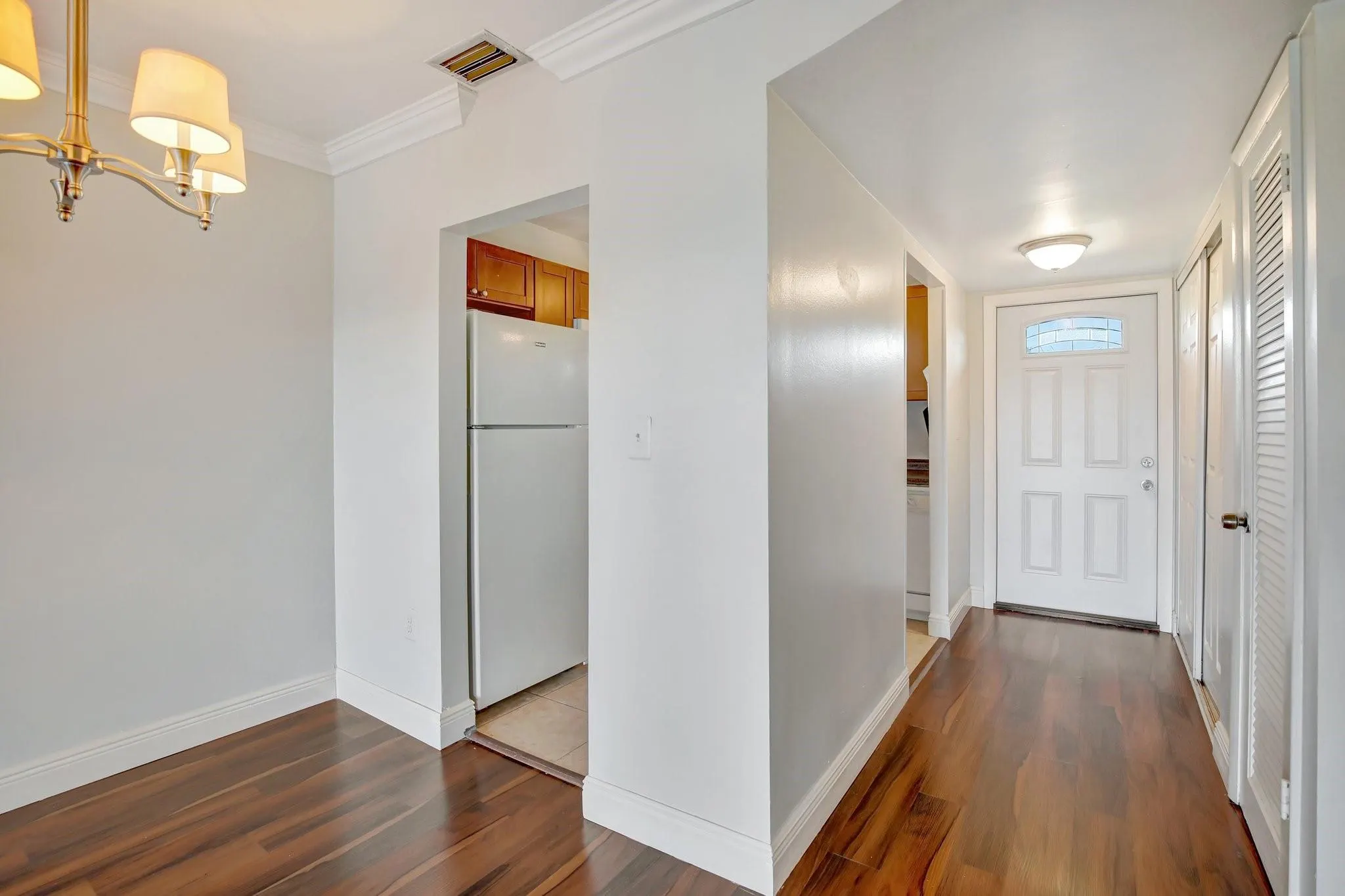 8225 Sunrise Lakes Blvd, #303
