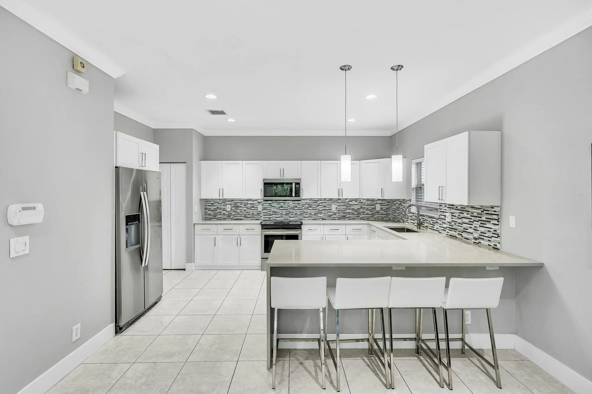 1251 NE 32nd St