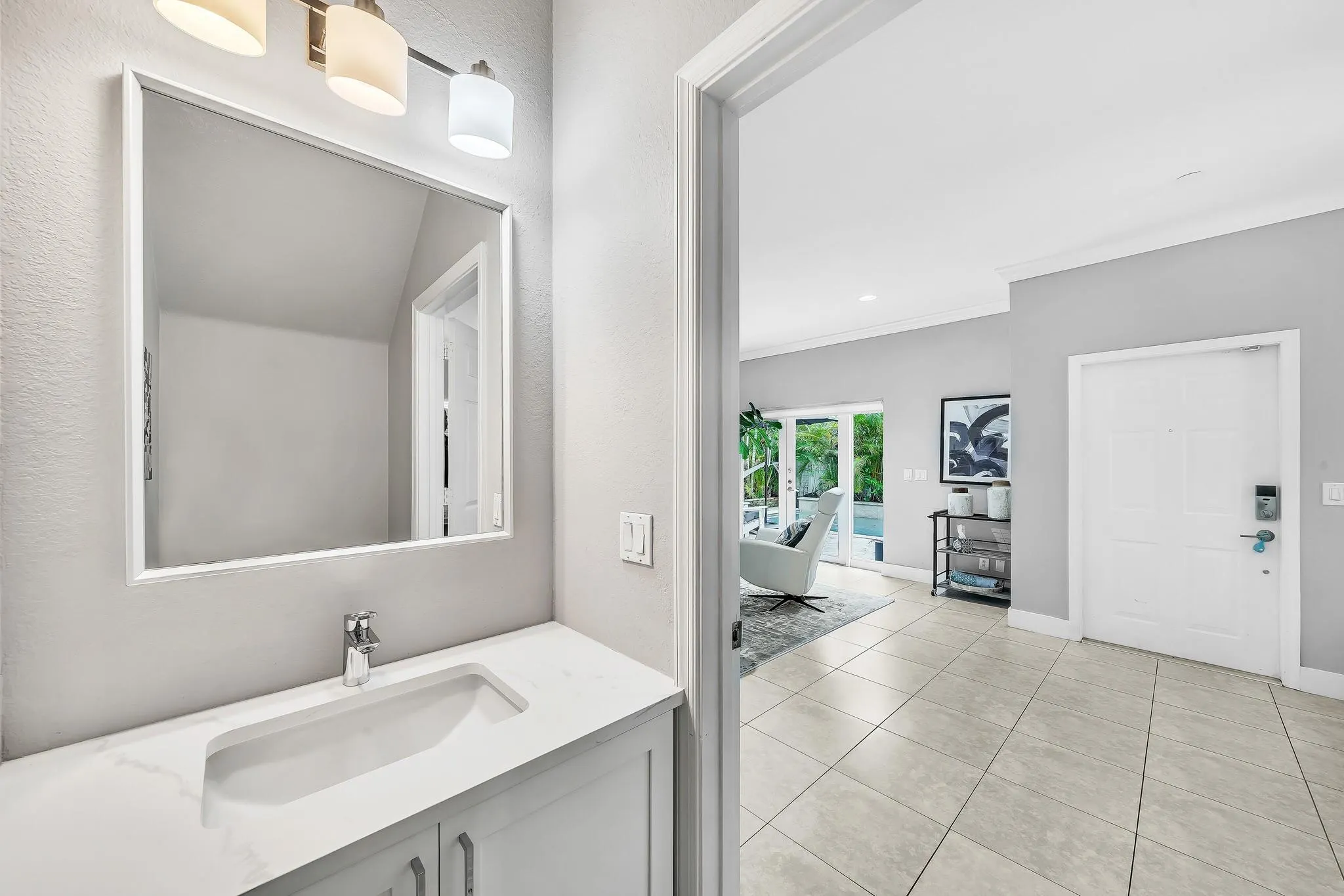 1251 NE 32nd St