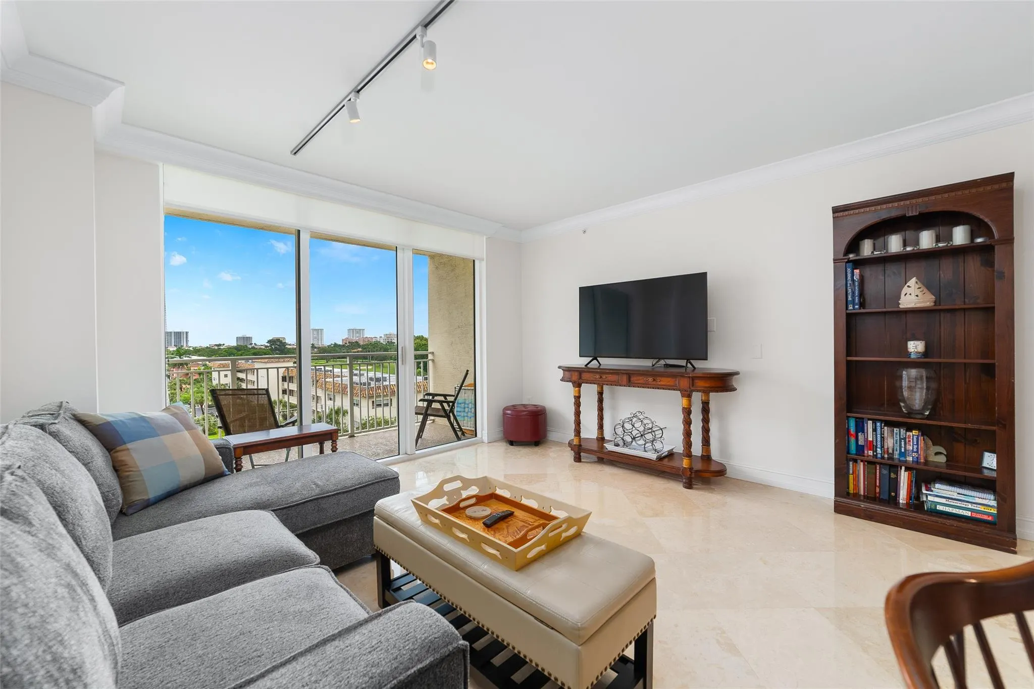 99 SE Mizner Blvd, #603