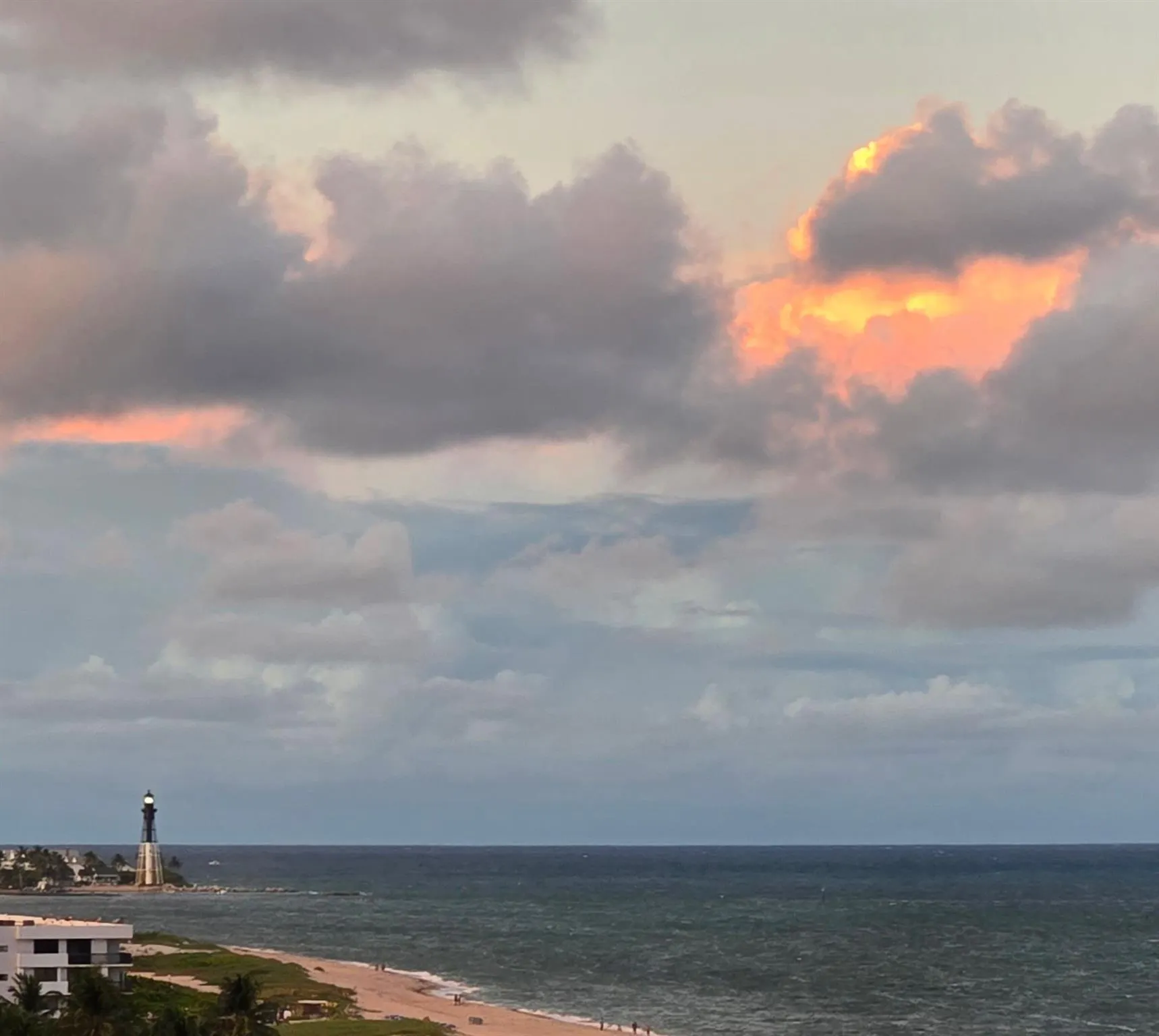133 N Pompano Beach Blvd, #906