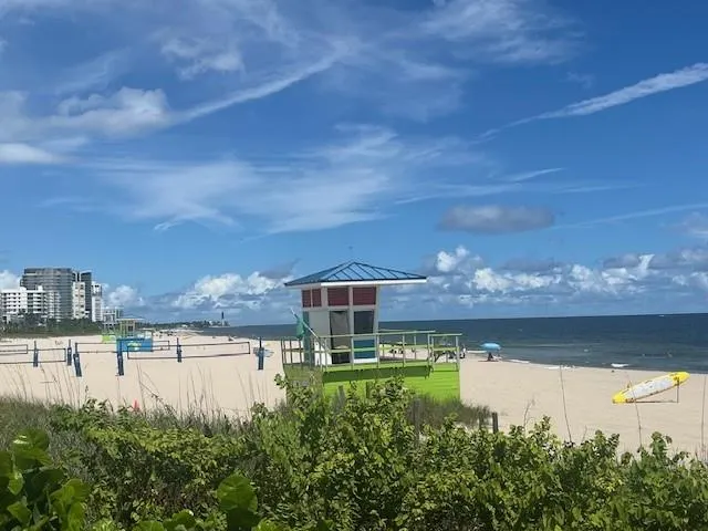 133 N Pompano Beach Blvd, #906